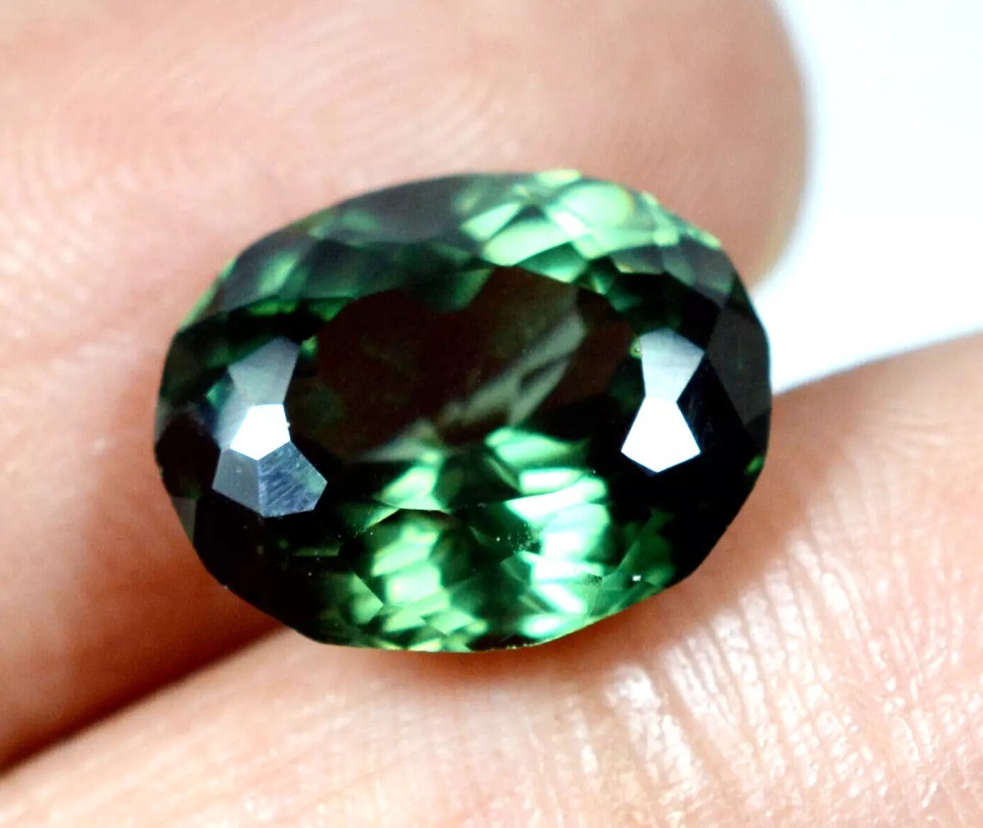 Australian Sapphire Superb Deep Blue Green Gemstone 5.10 Ct+ Oval Cut Certified