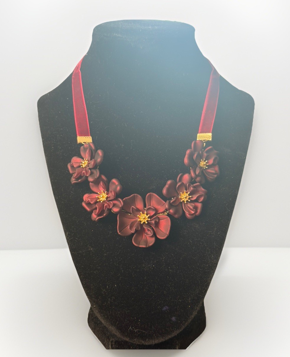 Gold Tone Burgundy Wine Red Floral Design Statement Necklace 18-20 Inch Vintage
