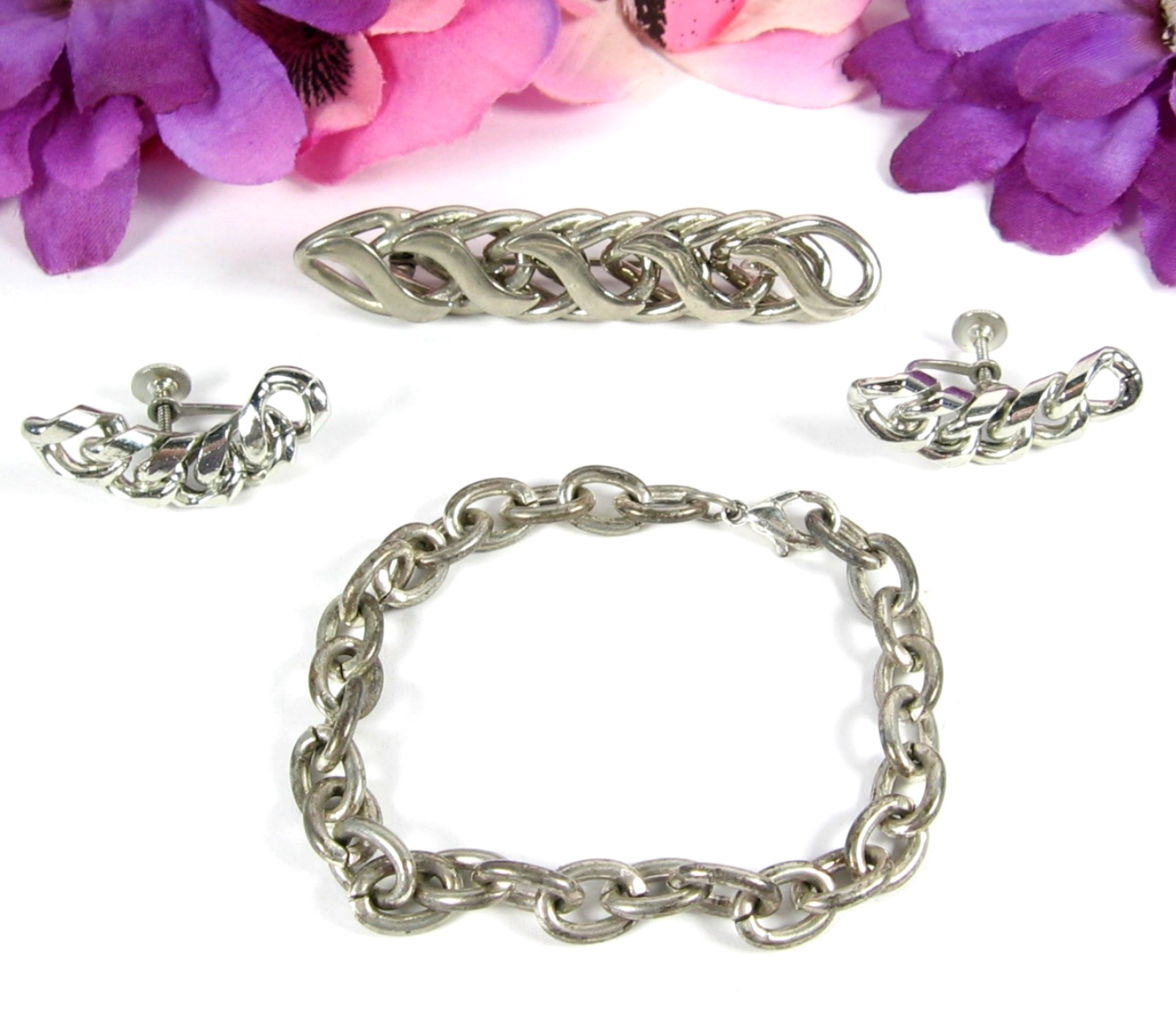 LOOPS & LINKS Vintage SET PIN BRACELET EARRINGS Screw Back Silvertone Chain