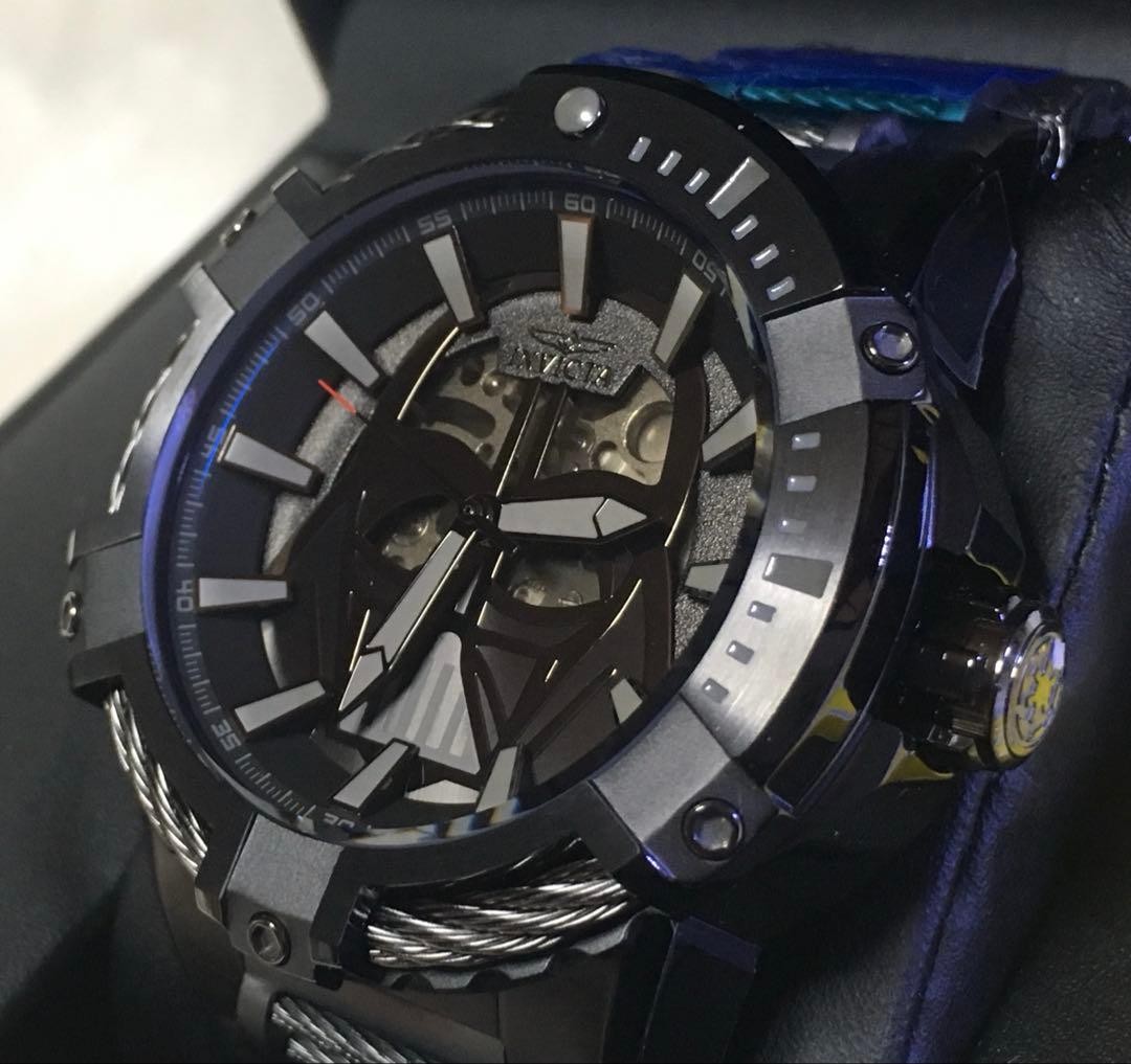 Limited to 1977 pieces INVICTA Star Wars Darth Vader Automatic