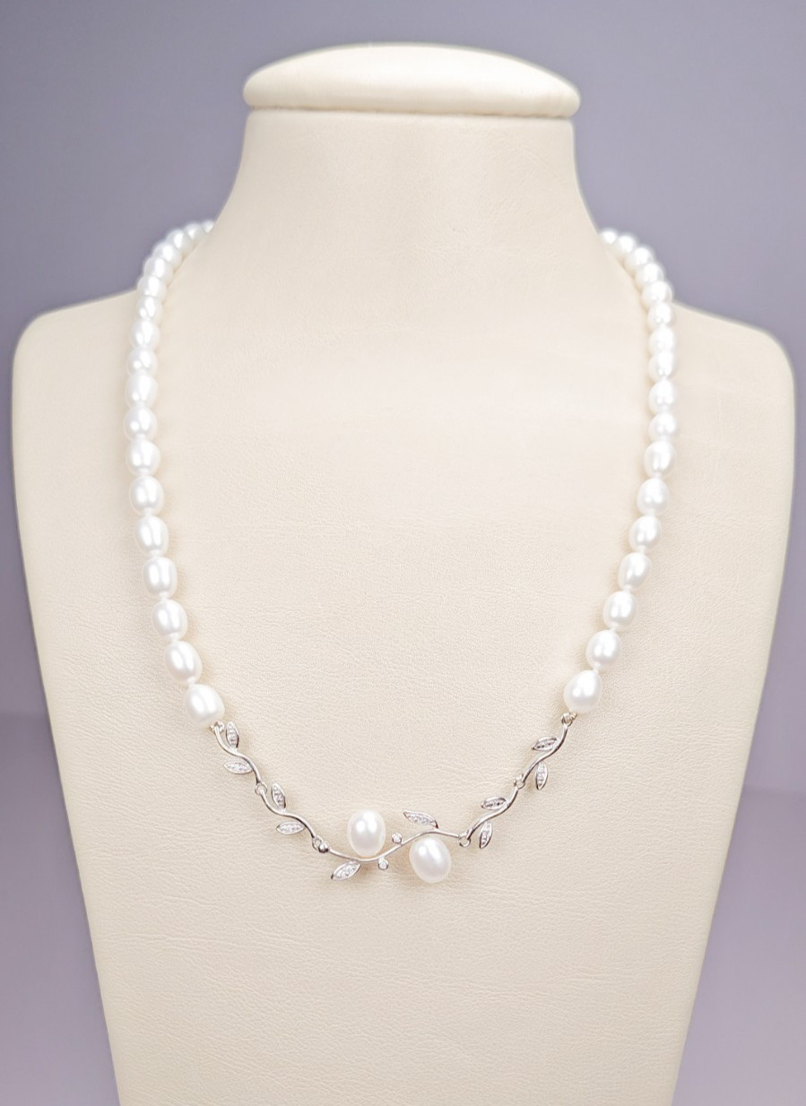 925 Sterling Silver Diamond White Cultured Freshwater Pearl Necklace 18–19.5″