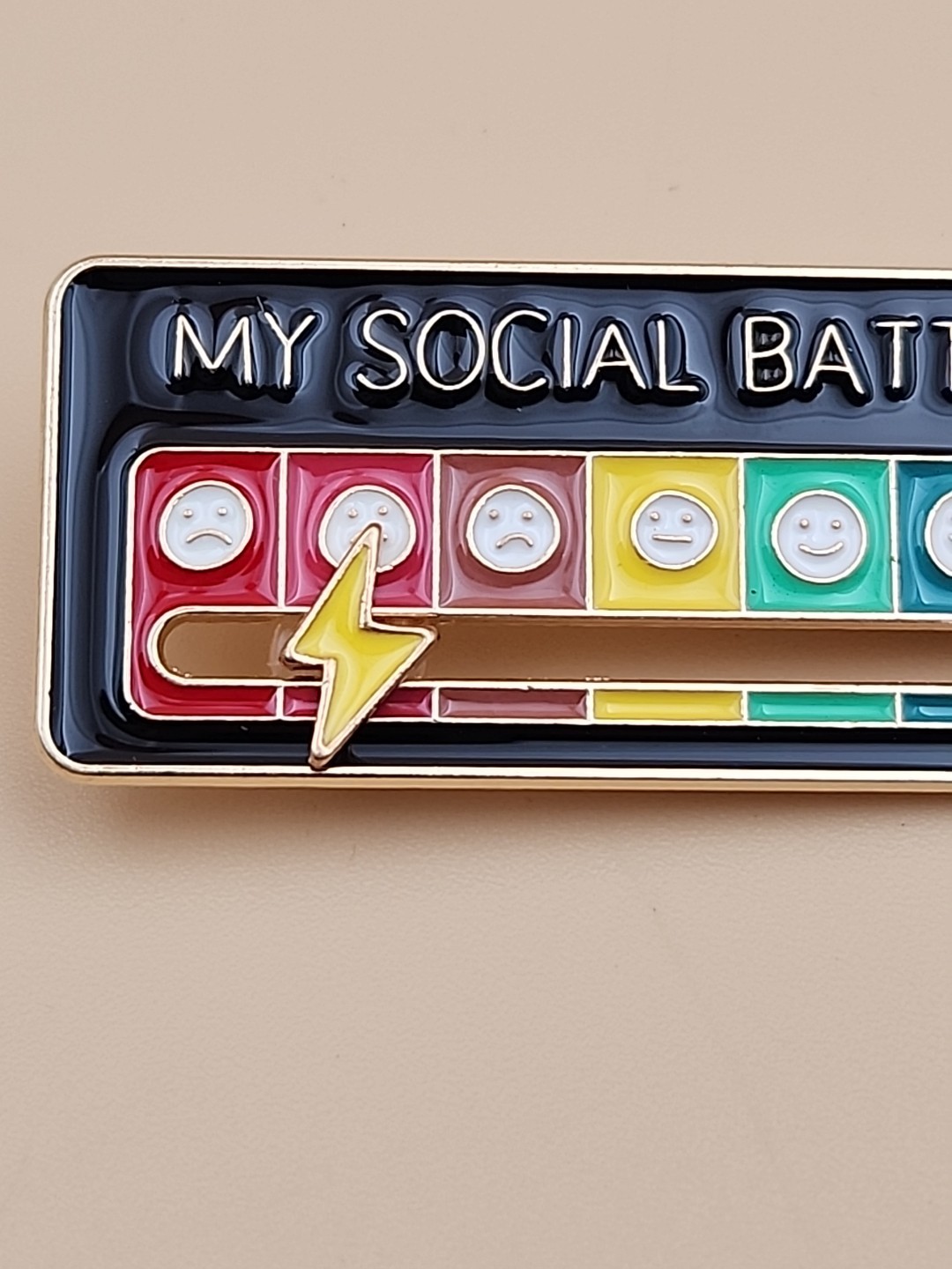 2 pack Interactive My Social Battery Emoji/My Moodtracker Emoji Enamel Pin NEW