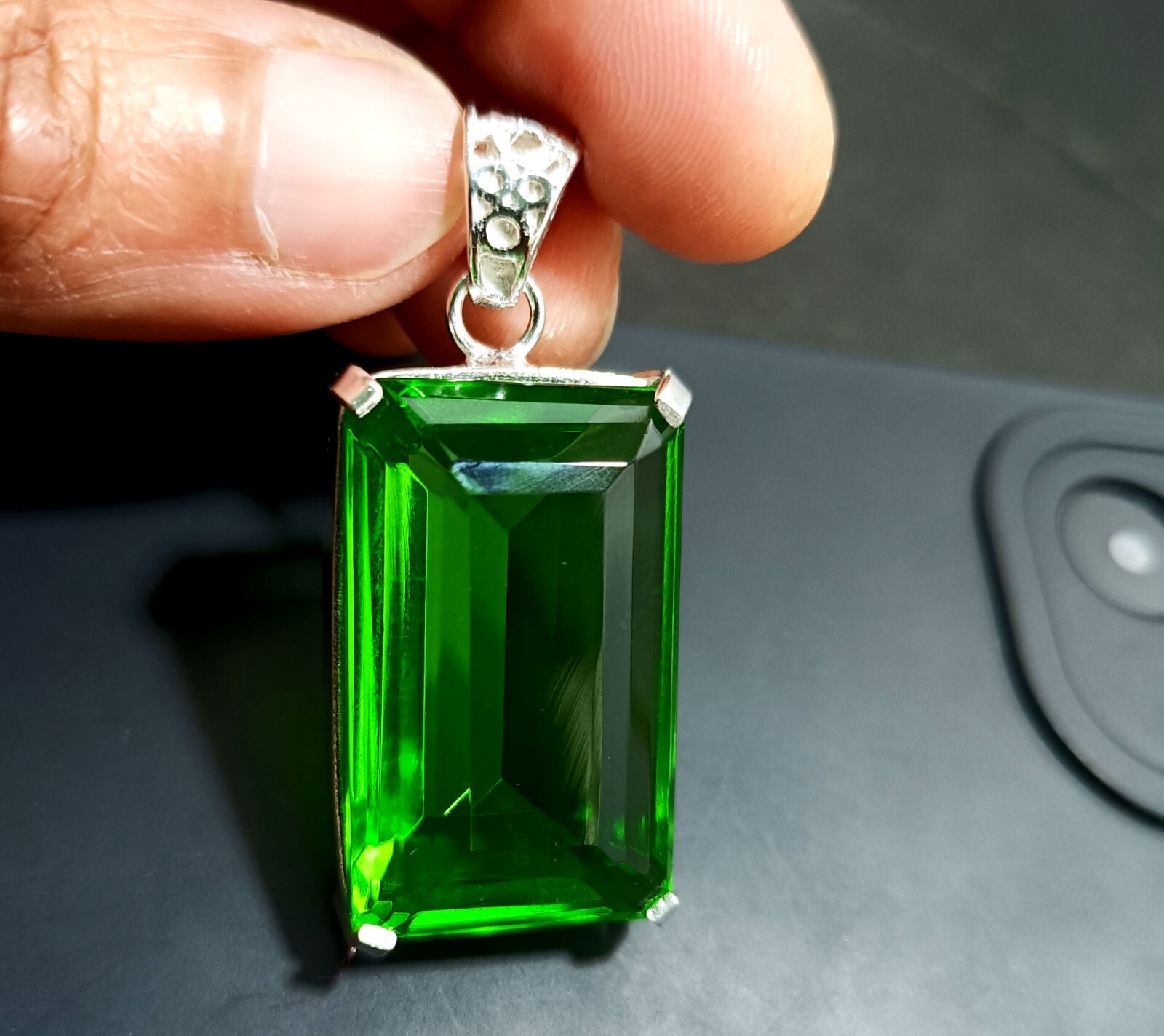 Certified Natural 70.45 Ct Brazilian Emerald Green Topaz Pendant Loose Gemstone