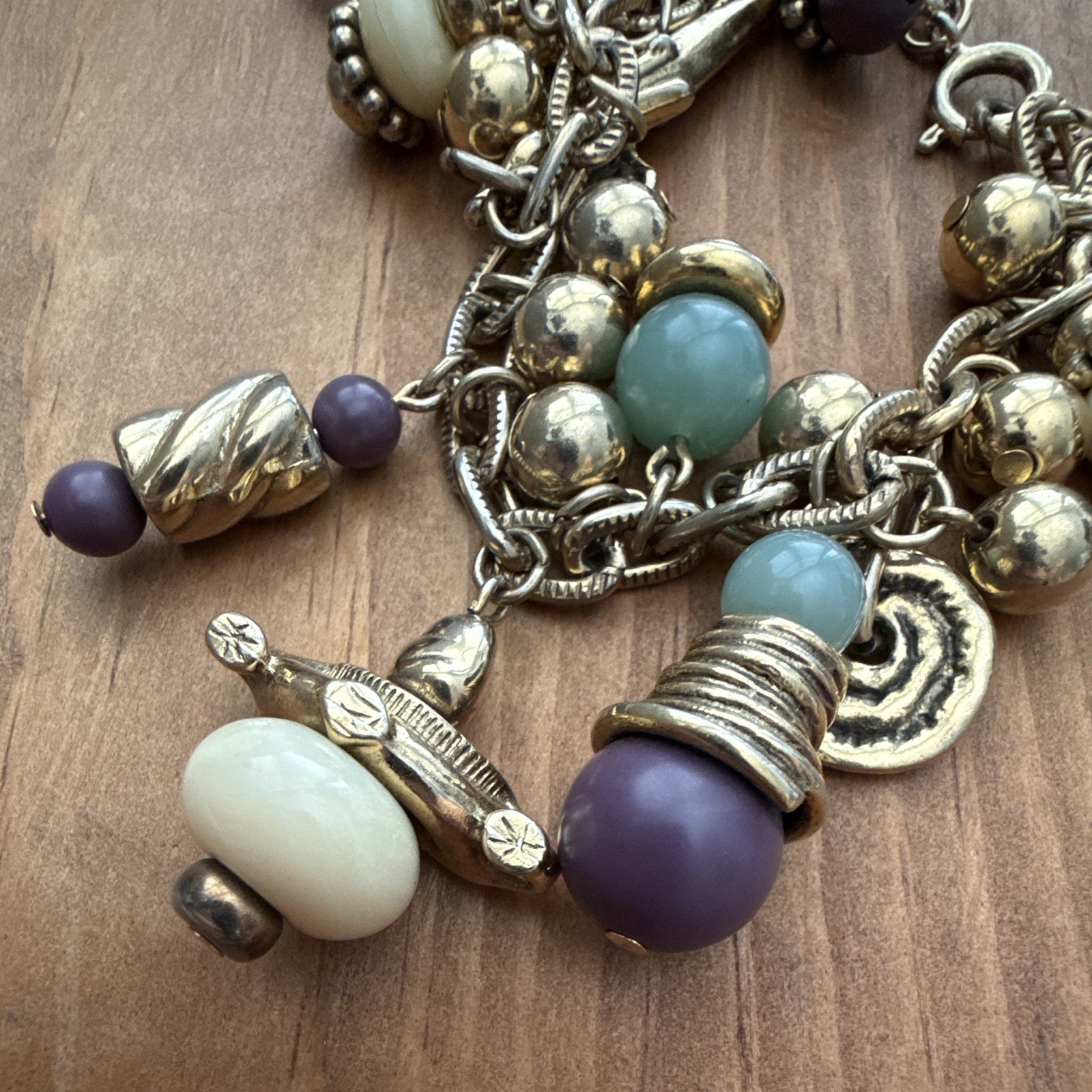 Silver Tone Cable Chain Toggle Charm Bracelet Dangle Beads Purple Blue White