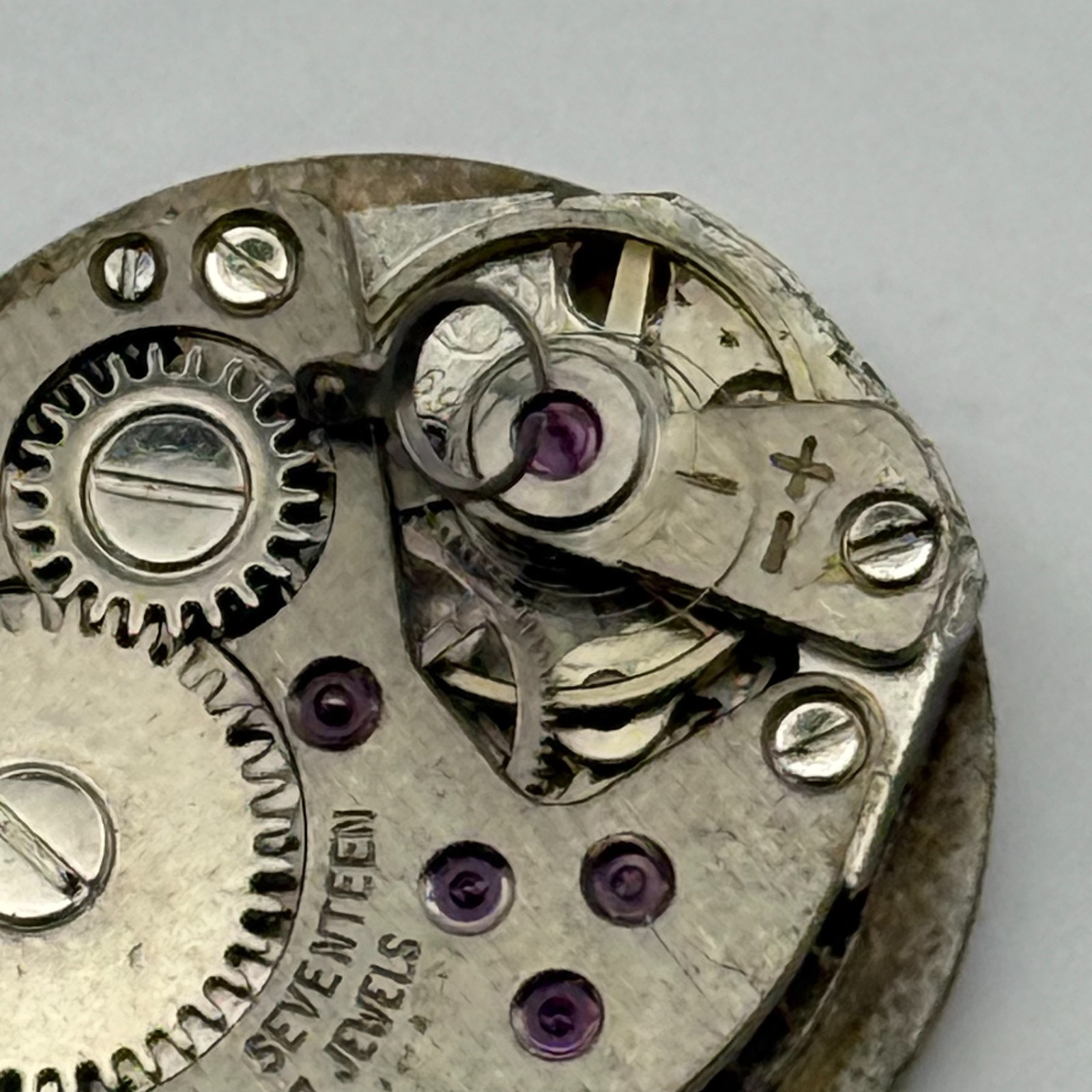 FHF 69-21 Watch Movement Ingersoll Swiss 17 Jewels Manual Wind Parts 15.3mm
