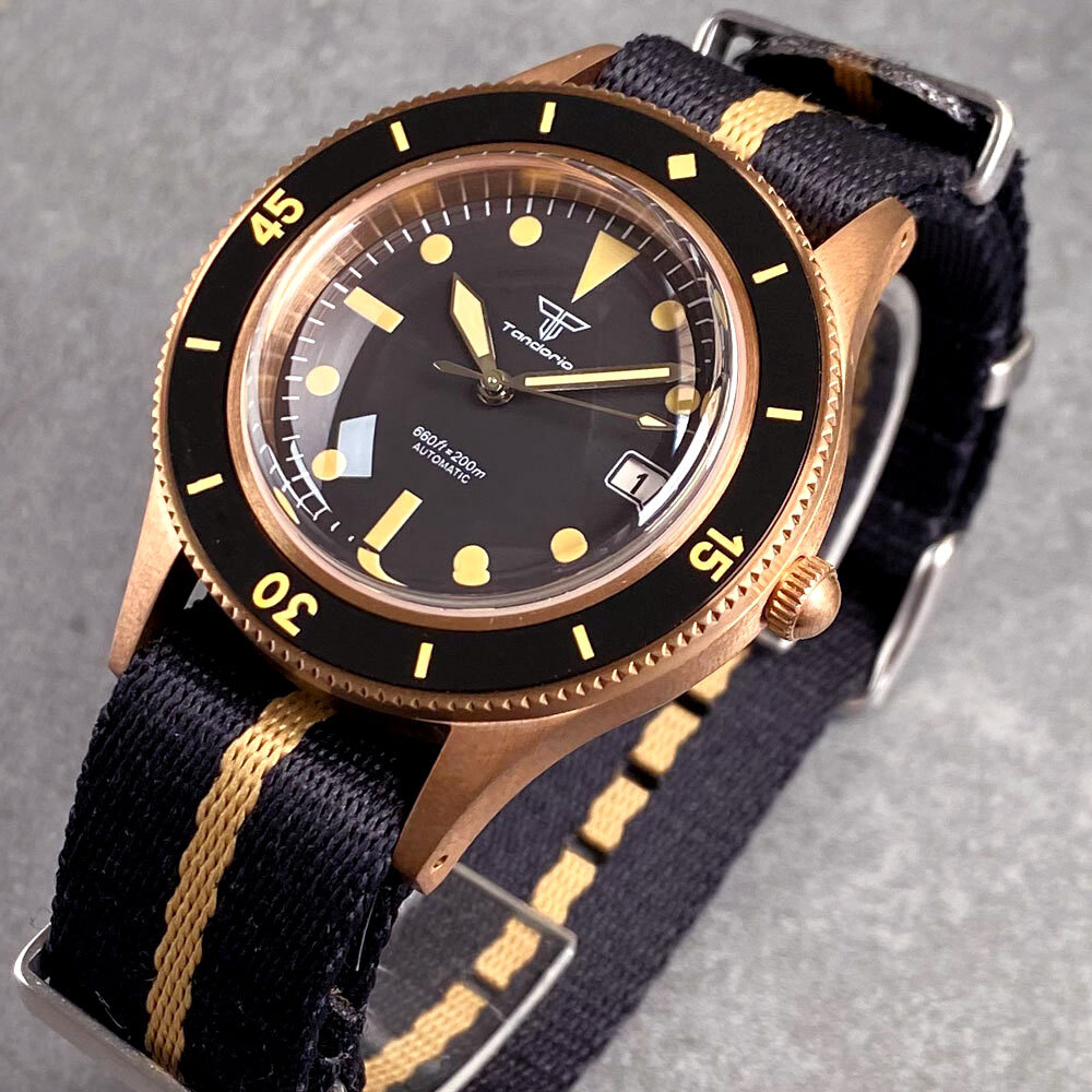 40mm 50-Fathoms Retro CUSN8 Solid Bronze NH35 Dress Men Watch Sapphire 20Bar