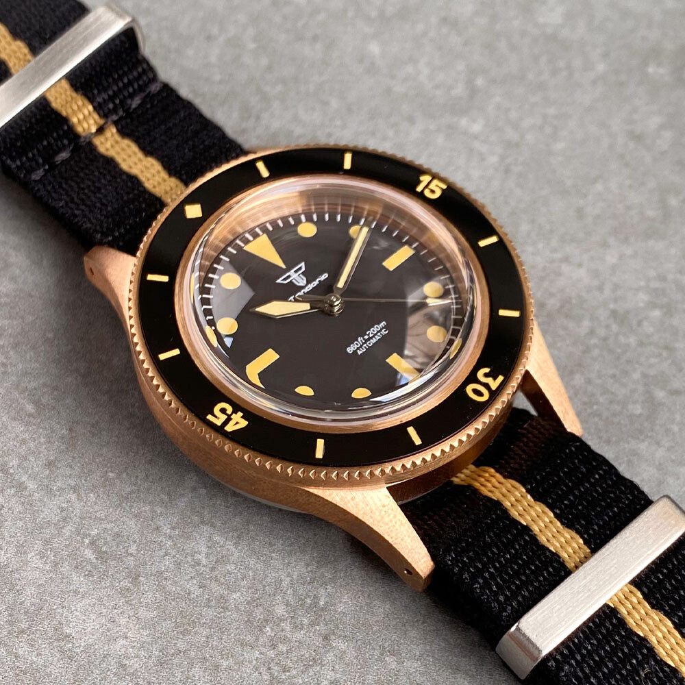 40mm 50-Fathoms Retro CUSN8 Solid Bronze NH35 Dress Men Watch Sapphire 20Bar