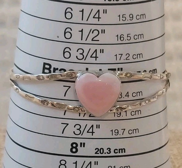 New Sterling Silver & Natural Pink Conch Heart Cuff Bracelet