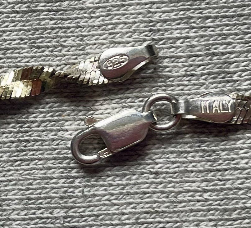 3 Grams 925 Sterling Silver&Gold 2 Tone Bracelet 7.5” Twisted Herringbone ITALY