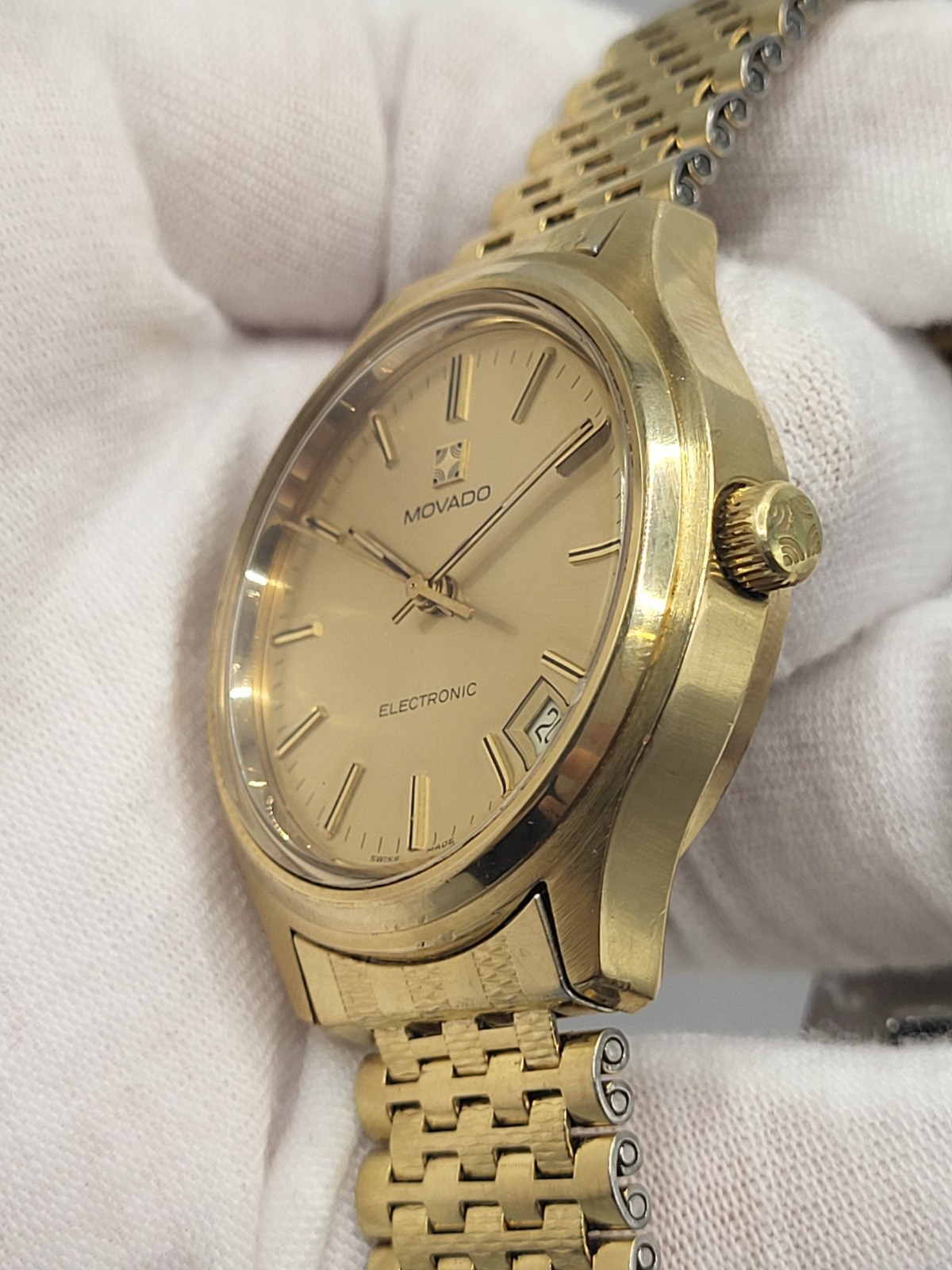 1972 SWISS [N. MINT] Zenith Movado Electronic Tuning Fork ESA 9162 mens watch