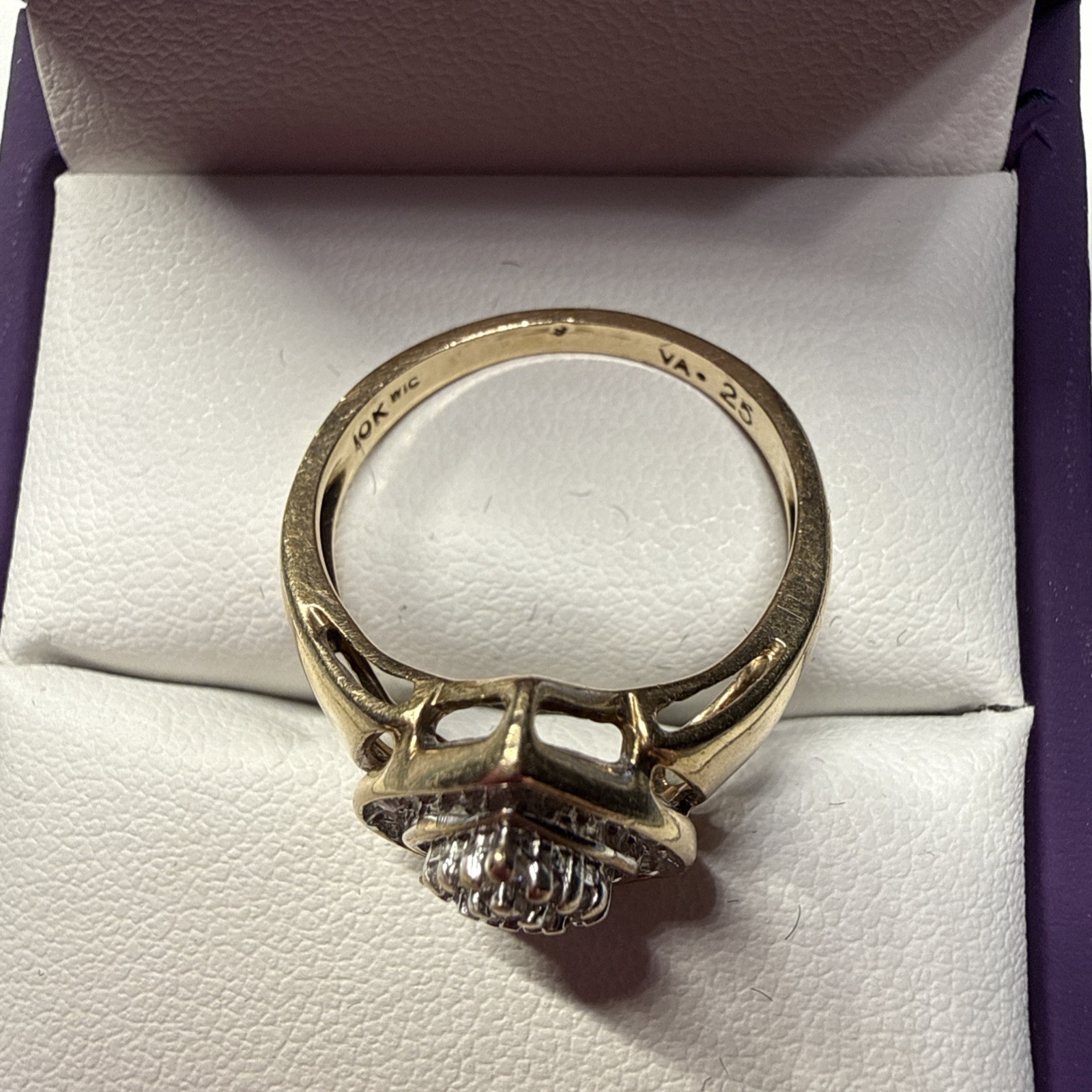 Vintage 10K Yellow Gold Diamond Heart Shaped Cluster Fashion Ring Sz 7 – 3.25 Gr