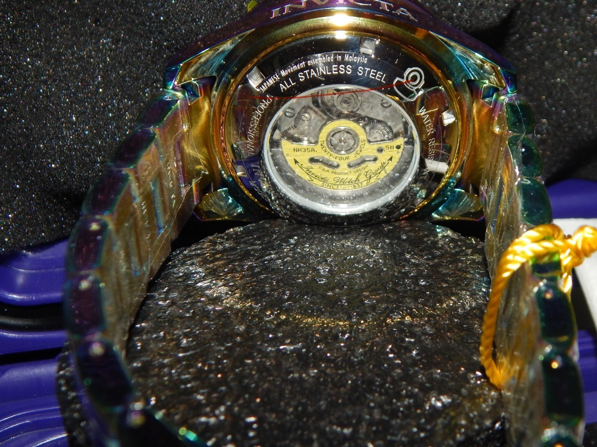 New INVICTA Pro Diver Automatic Stainless 47mm Watch 26601 w/ Flask 2 Shot Glass