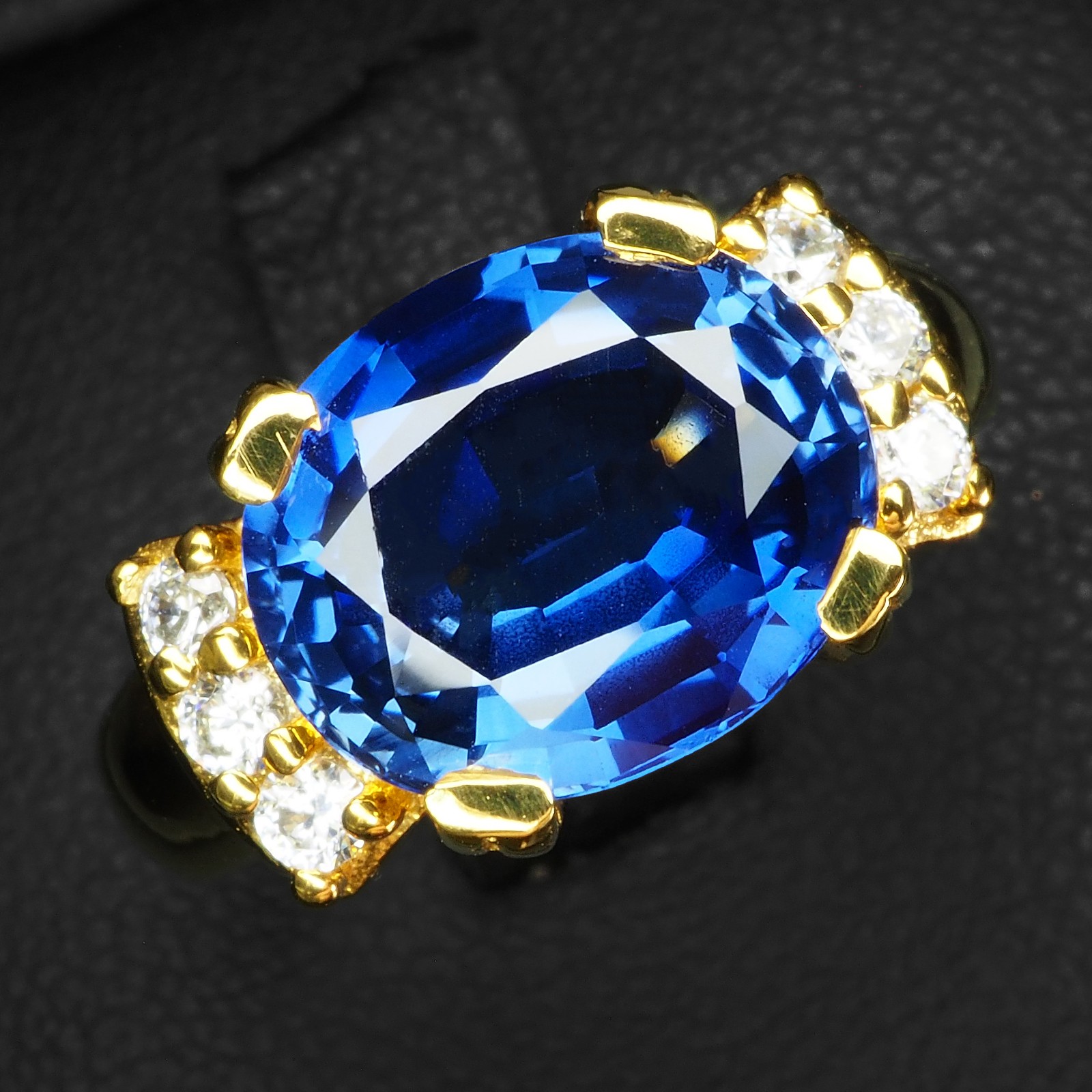 Stunning 4.55Ct Blue Sapphire Oval Cut Loose Stone For Custom Gold Ring Setting
