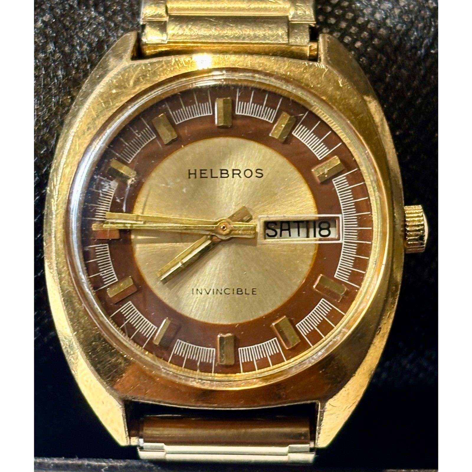 RARE FIND: Vintage 1970s Helbros Invincible Day-Date Men’s Watch
