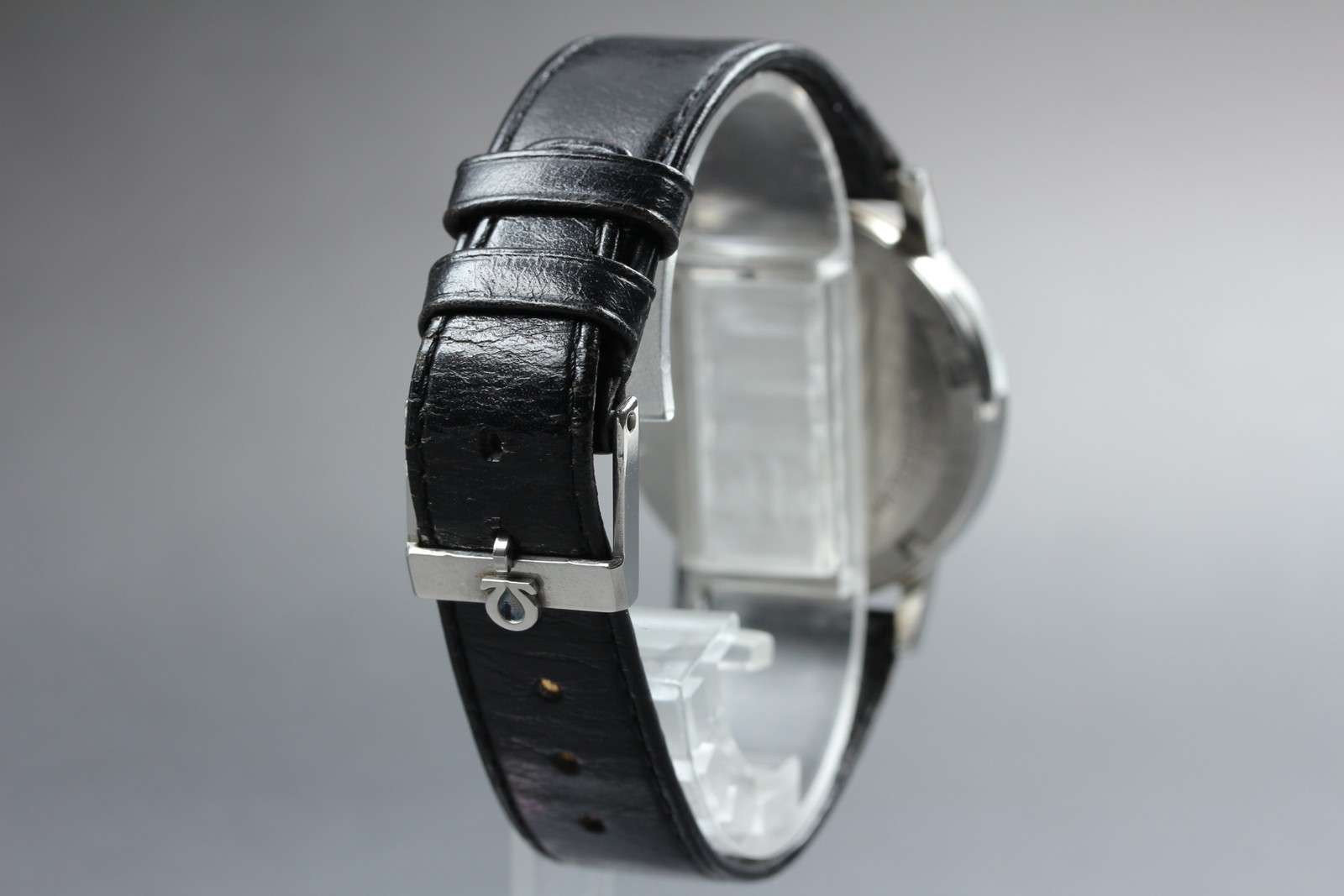 [Near MINT / Box] OMEGA Geneve Cal.613 Manual Winding Date Men’s From JAPAN