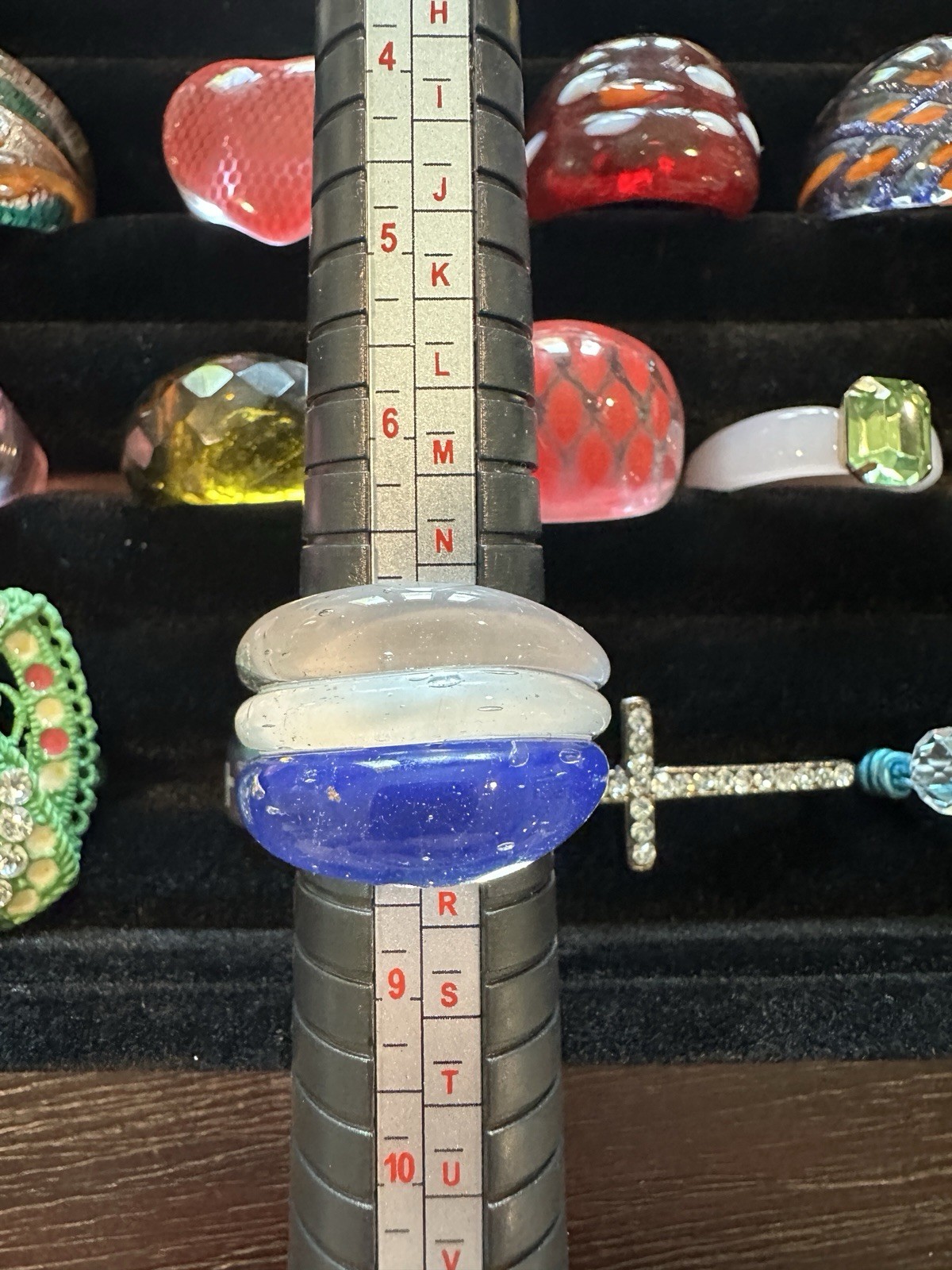 Lot #1: Mixed Sized Rings, 15 Glass style + 5 other types