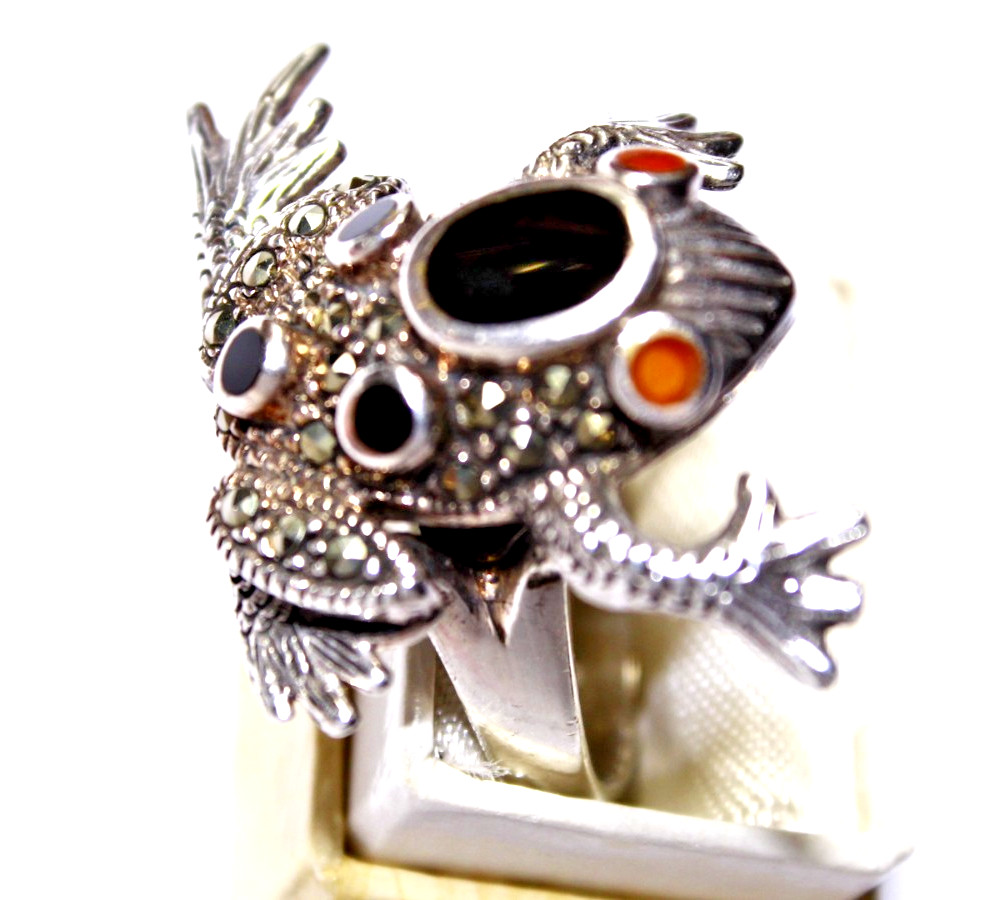 RARE HANDTOOLED STERLING SILVER MARCASITE ONYX, CARNELIAN EYES RING Sz8.75 10.5g