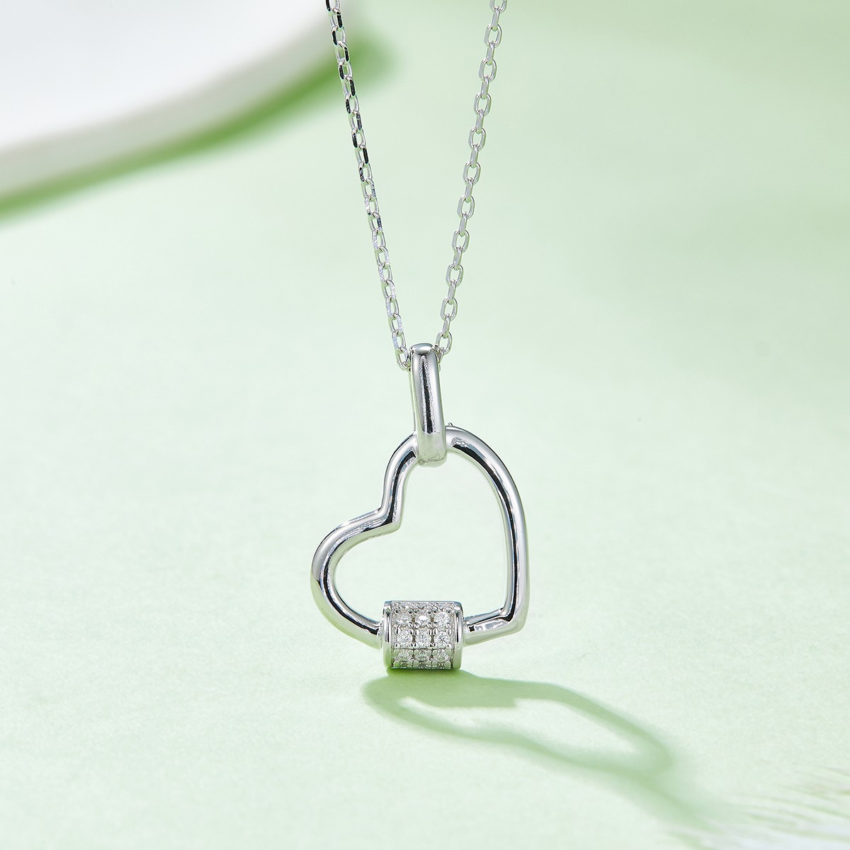 925 Sterling Silver Heart Necklace Moissanite Pave Bar Platinum GRA 45cm