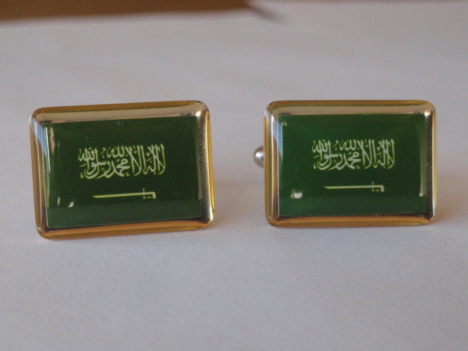Saudi Arabia Flag Cufflinks–Arabic Islamic Muslim Middle Eastern Arabian Gulf