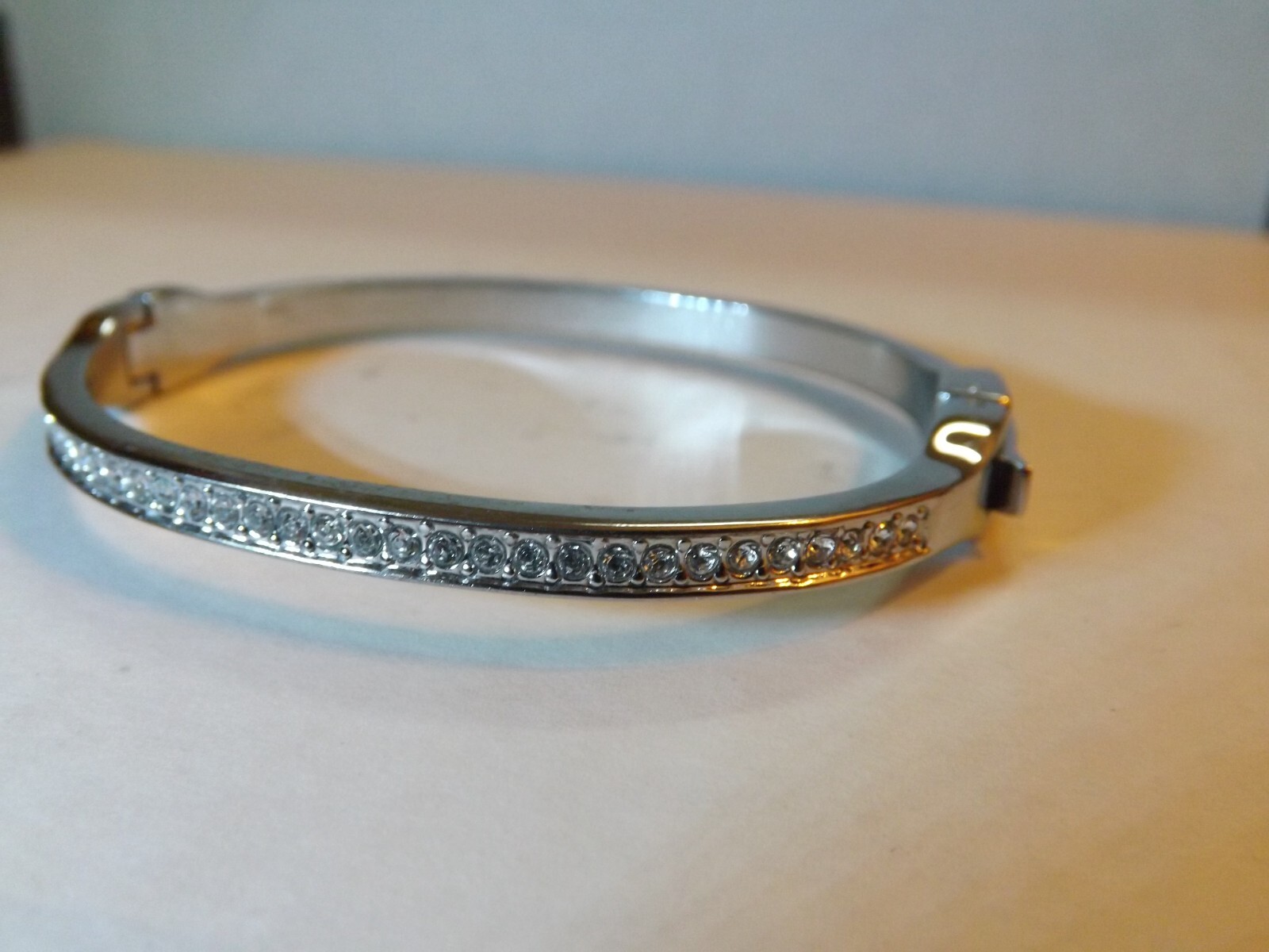 Disney Parks Womens Mickey Mouse Watch -Sparkling Crystals-Two Bonus Bangles-New