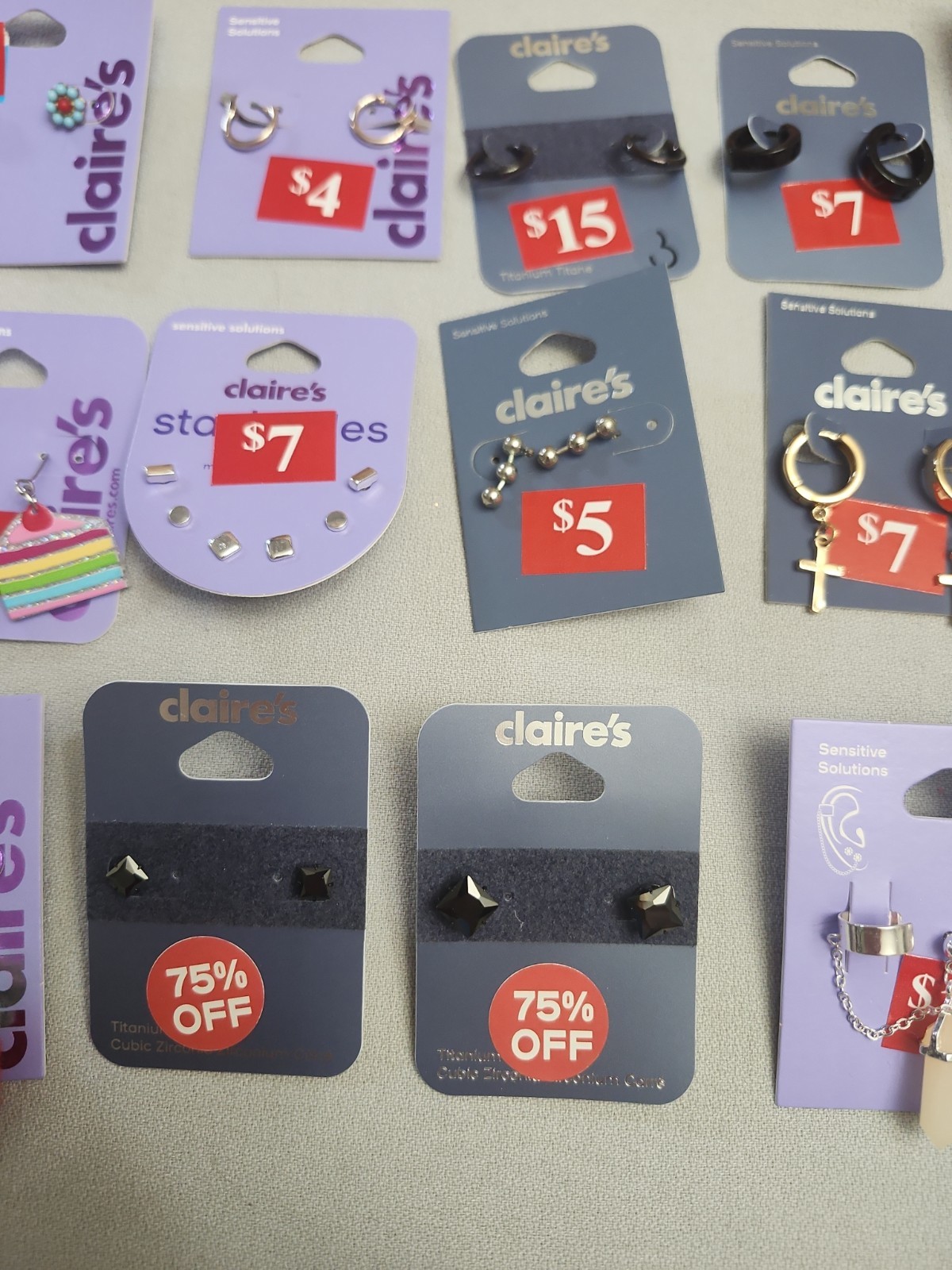 Claire’s Fashion Jewelry Pierced Earrings. Lot Of 21 Pieces..