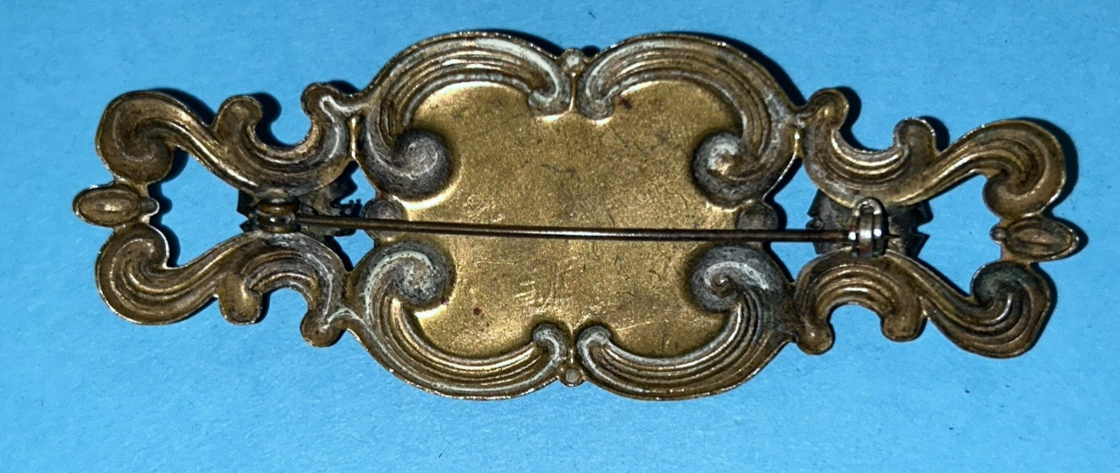 Vintage Brooch Pin with Green Prong Set Stones 3.5″ inches wide