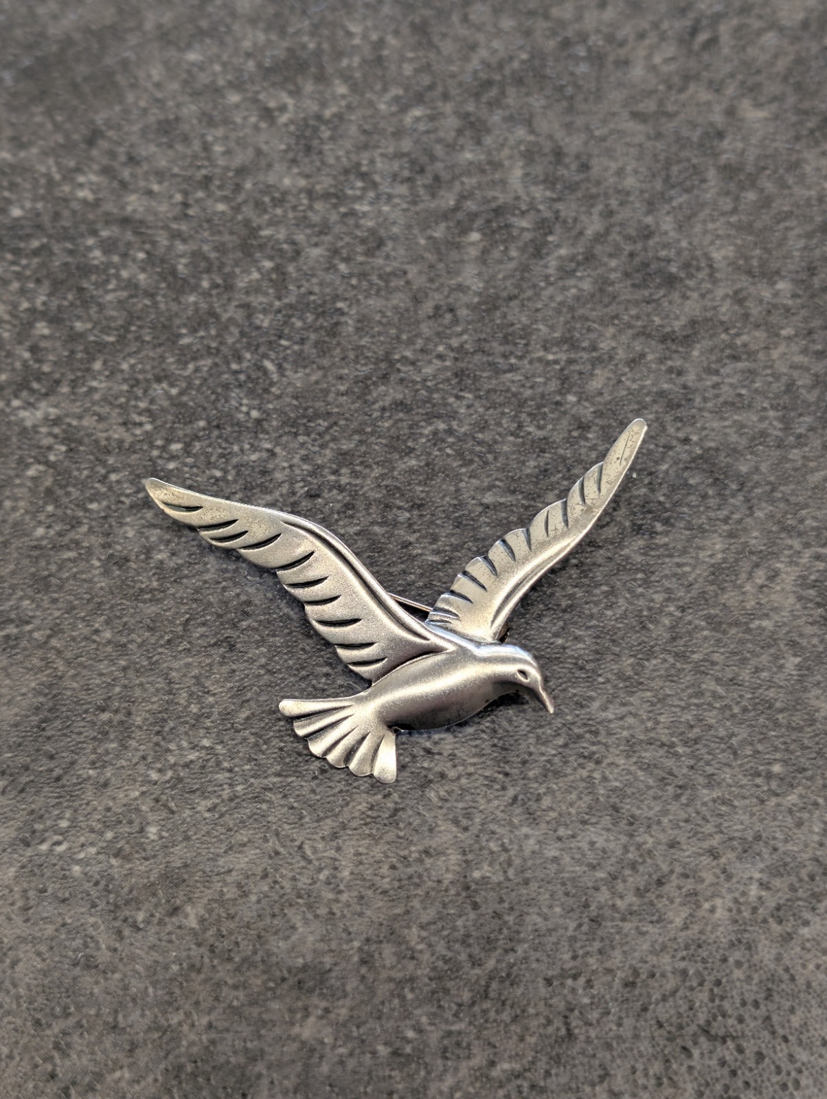 Flying Dove Brooch Beau 925 Sterling Silver Brushed Seagull Bird Pin