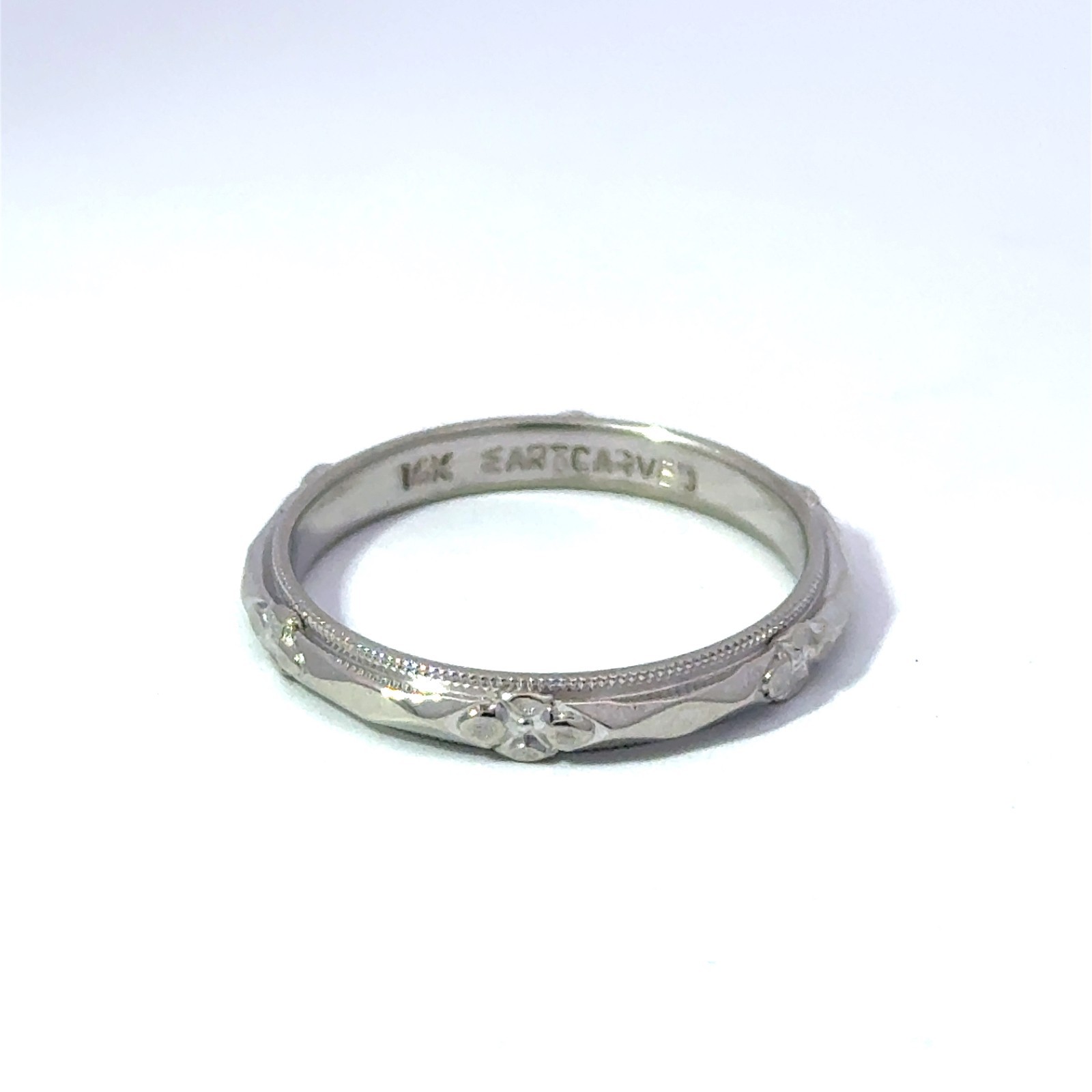 Artcarved 14k White Gold Vintage Wedding Band Size 6.5