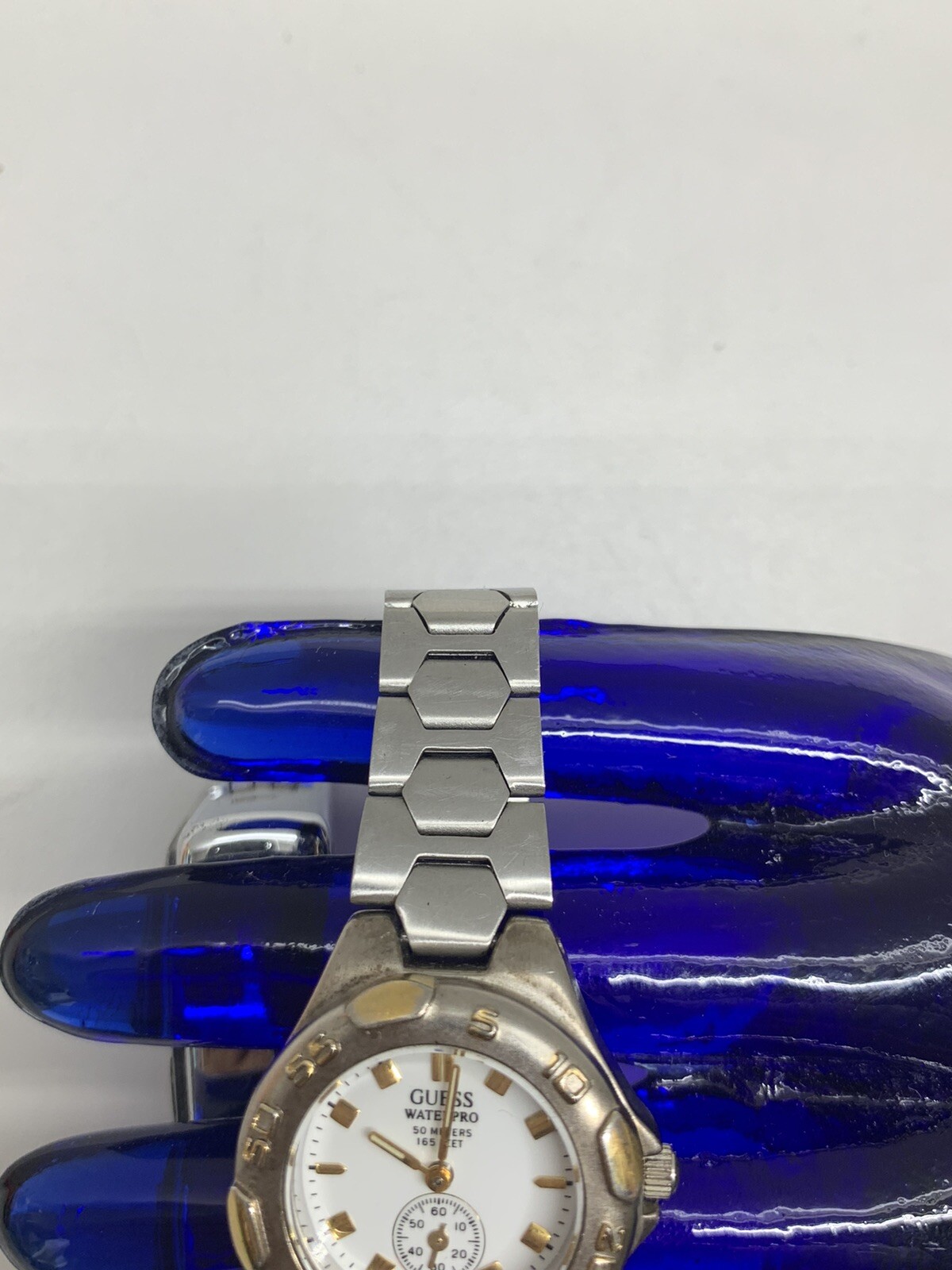 Guess Waterpro Watch 50 Meters 165 Feet Gold Silver Tone