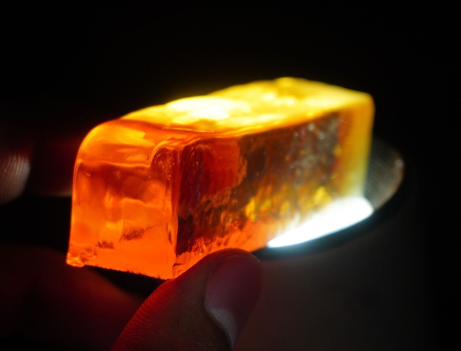 Natural Certified Rough Zultanite 7 Color Changing 350.17 Ct Loose Gemstone