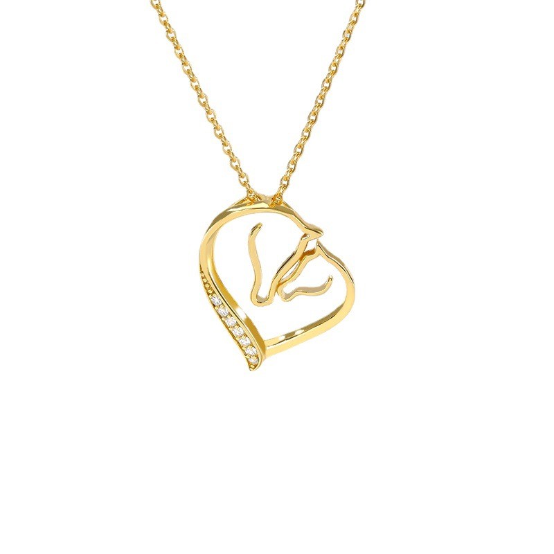Zircon Necklace Classic Love Heart Pendant Necklace Women’s Heart Necklace