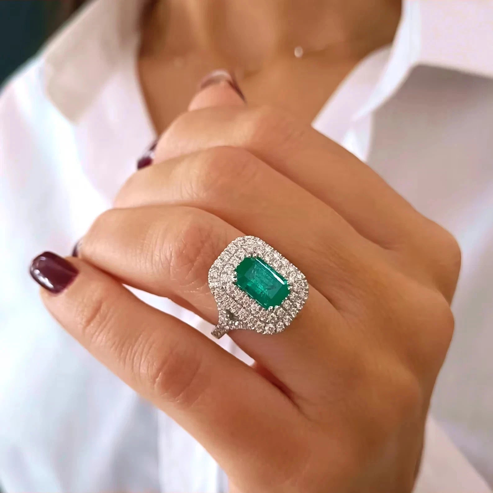 5.50 Ct Emerald Natural Emerald & Diamond Wedding Ring 14K White Gold