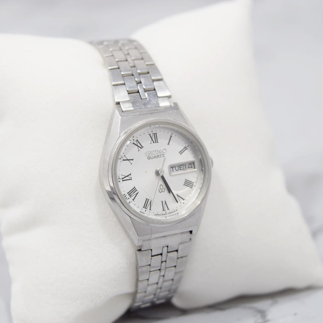 Working condition, 1980 SEIKO ladies’ vintage watch, new battery.