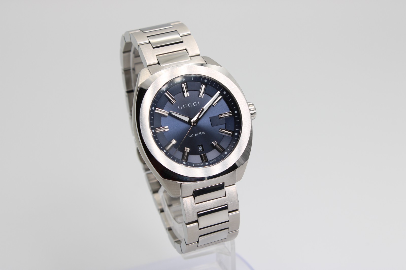 GUCCI GG2570 YA142303 Quartz Blue Dial Men’s Watch 41mm