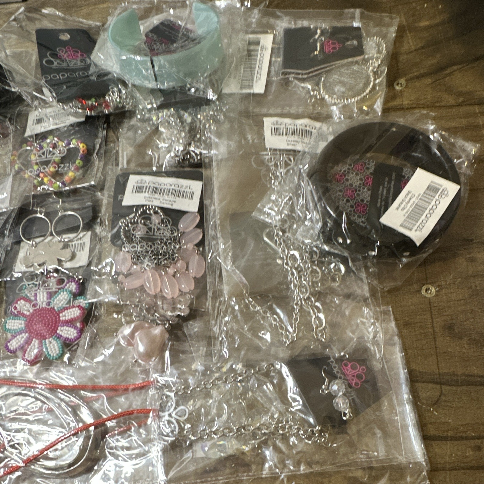 Paparazzi Fashion Jewelry Mixed Lot 20+pc Earrings Necklaces Rings Bracelets