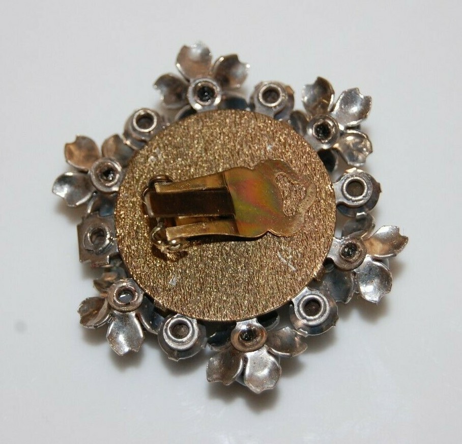 Elegant Vtg 80’s Couture Black Cabochon Beaded Flowers Silver Tone Clip Earrings