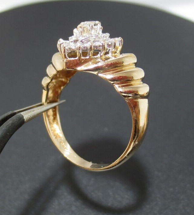 14K YG LADIES DIAMOND CLUSTER RING 0.40 tcw SZ 7 13.98 MM WIDE 4.54grms(G128184)