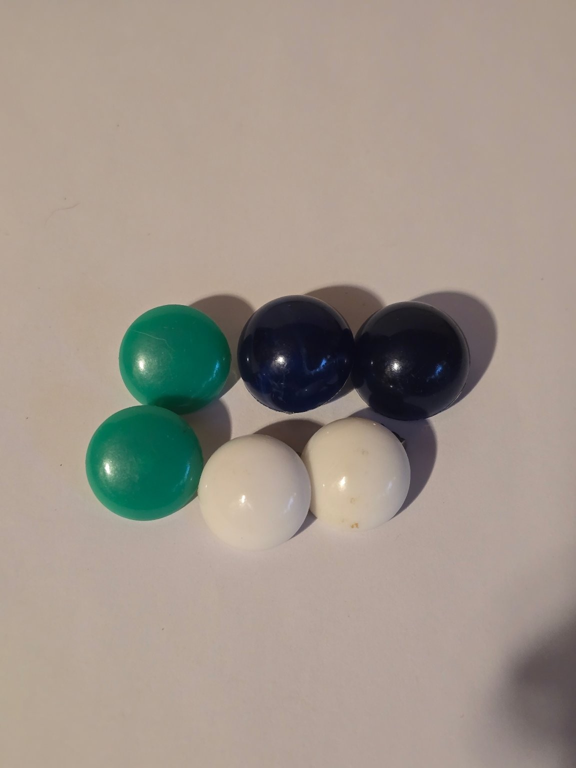 Vintage Button Clip-On Earrings Plastic Resin Base Metal 0.75″ Round Fashion