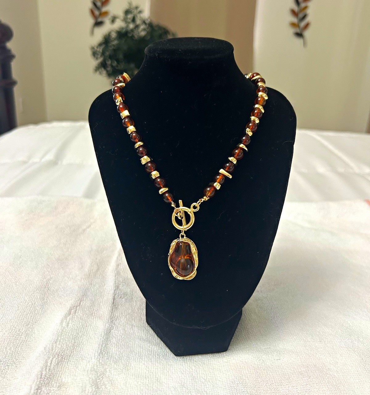Boho Brown Beaded Ball Chain Necklace Gold Tone Oval Charm Pendant Toggle Bezel