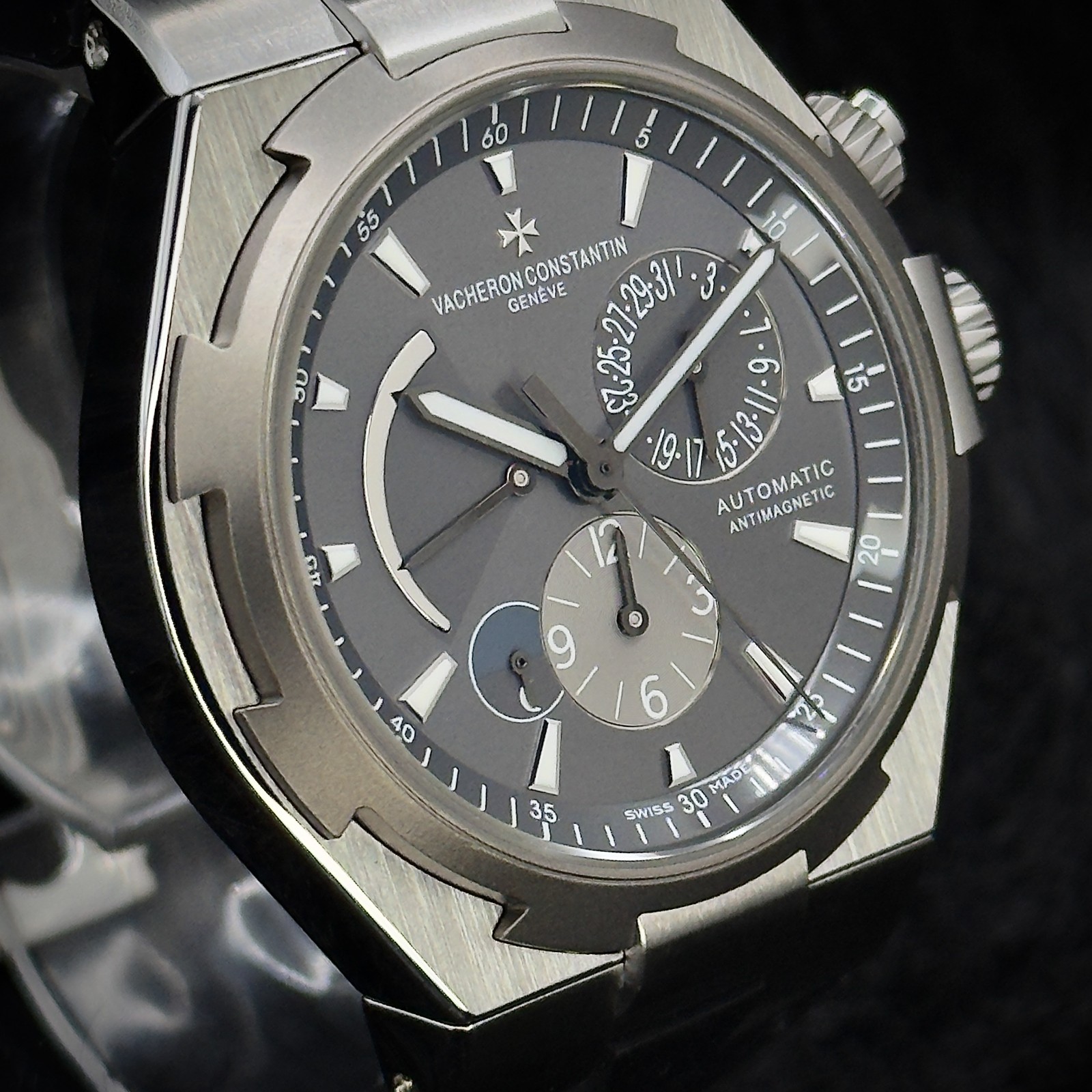Vacheron Constantin Overseas Dual Time – Ref. 47450/000W-9511