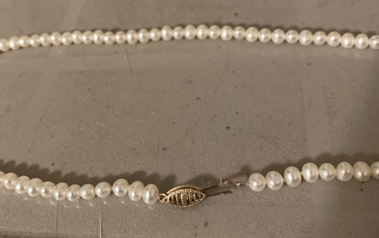 Vintage 10K Gold Cultured White Pearl Necklace 6mm 18” Timeless Classic Luxury