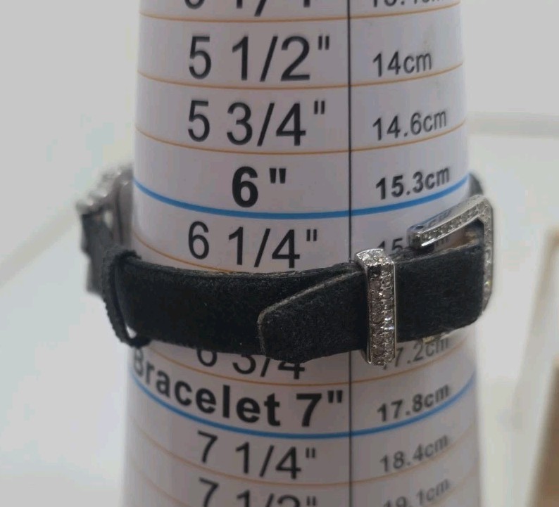 Victoria Wieck Crystal Wristwatch Rhinestones Leather & Suede Band New Battery