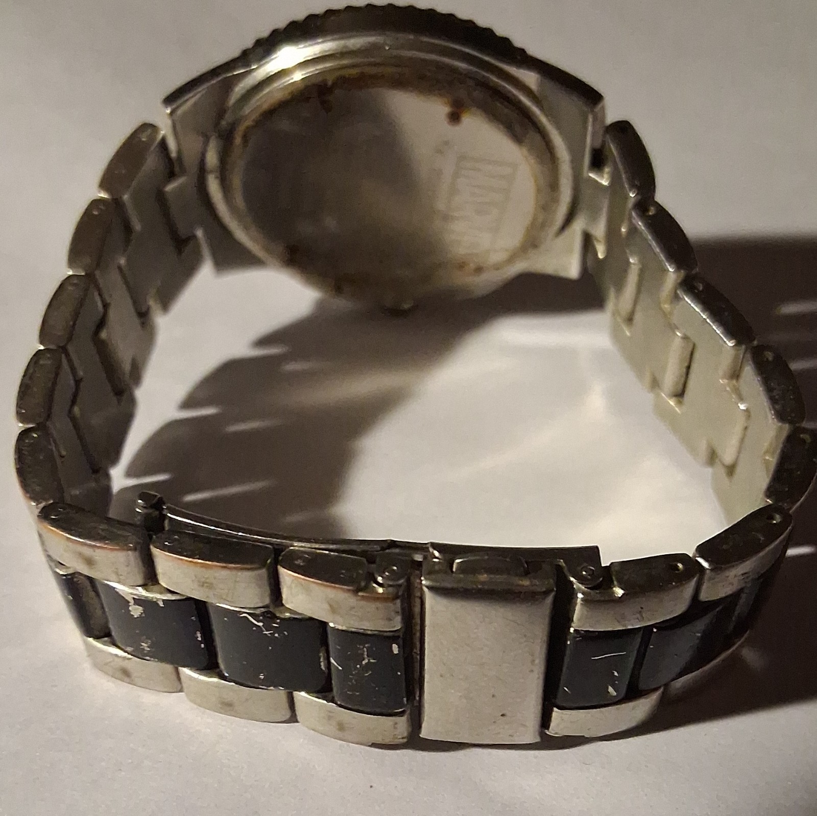 Marvel Men’s Analog Wristwatch Spiderweb Dial Black Fixed Bezel Silver Bracelet