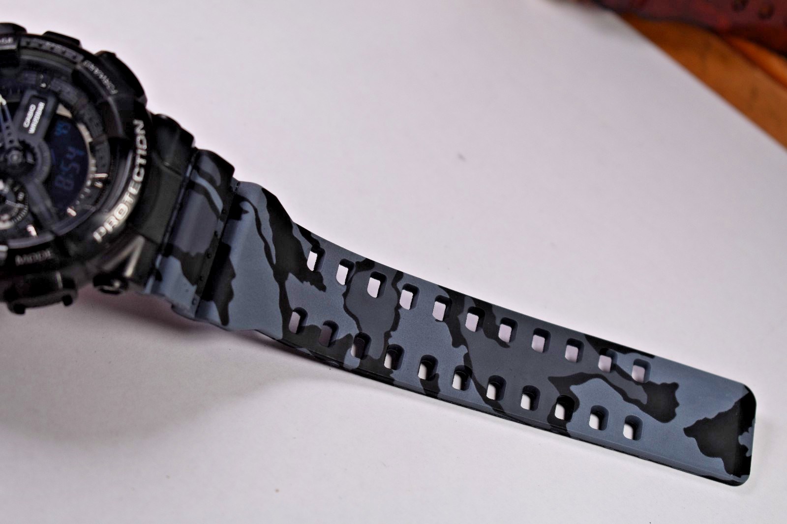MODIFIED Casio G-Shock GA-110 (5146) Men’s Camo Gray Ana/Digi Watch NEW BATT!
