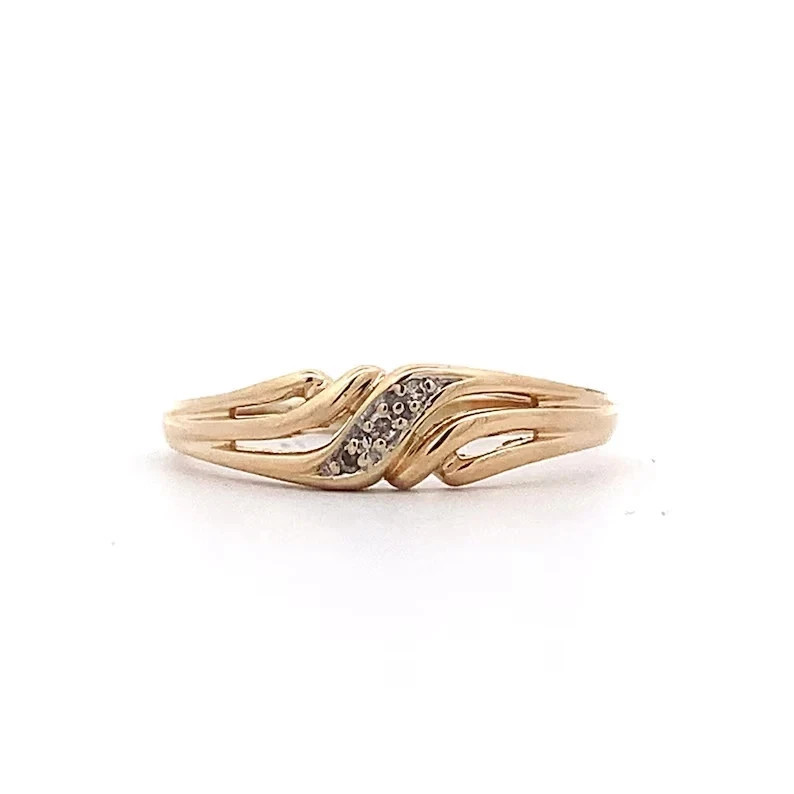 1.50 CT Round Cut Lab-Created Diamond Stunning Ring Solid 14K Yellow Gold Plated