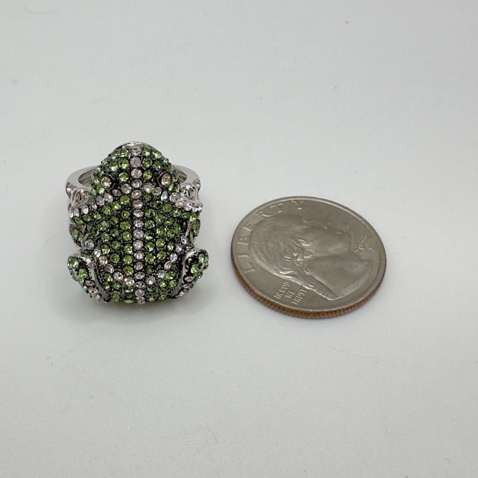 Joan Boyce “Frog” Ring Green Crystal Silvertone Pave Size 6 Statement Party
