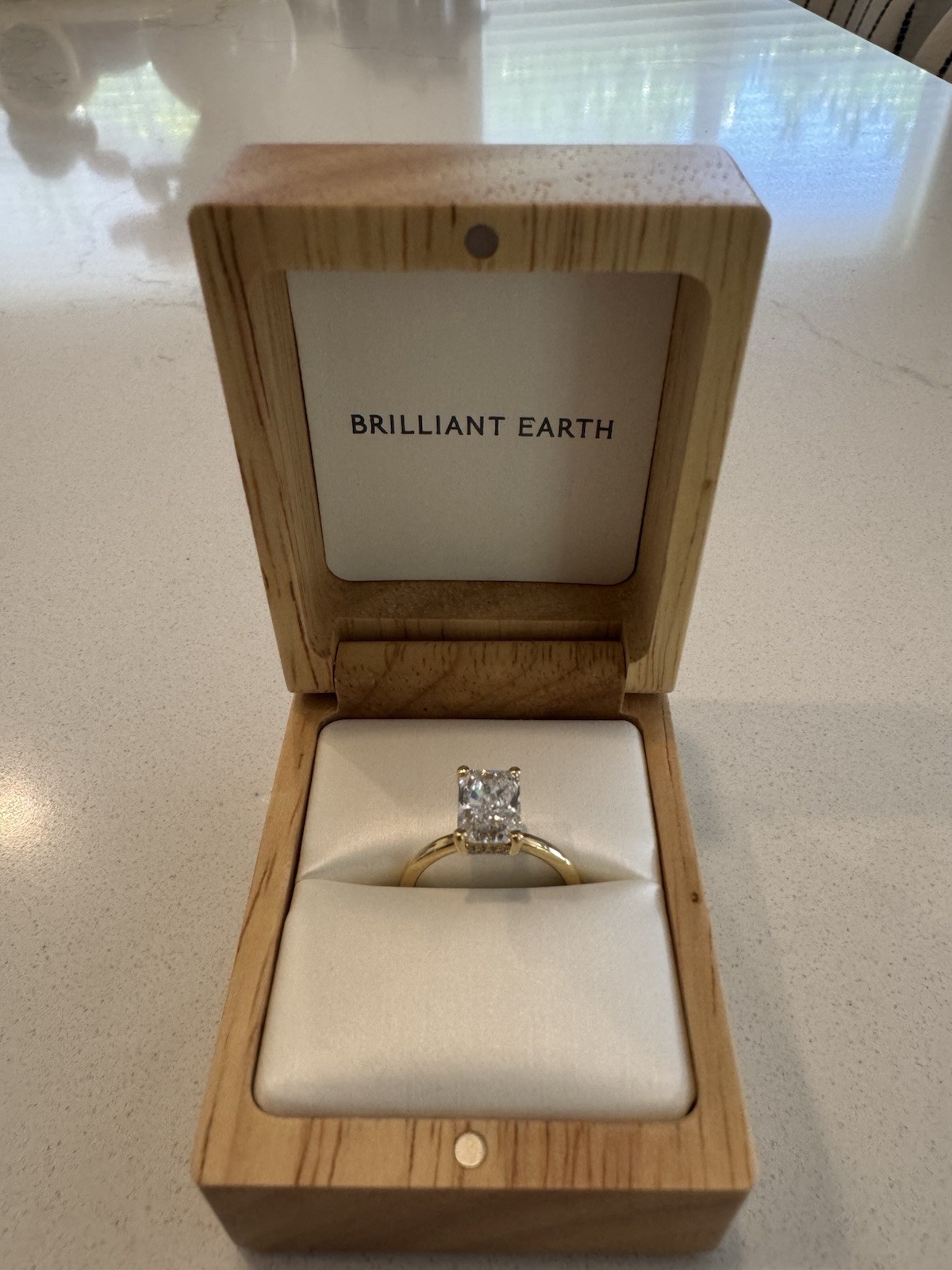 Brilliant Earth VVS2 E Diamond 18k Yellow Gold Ring Size 6.5