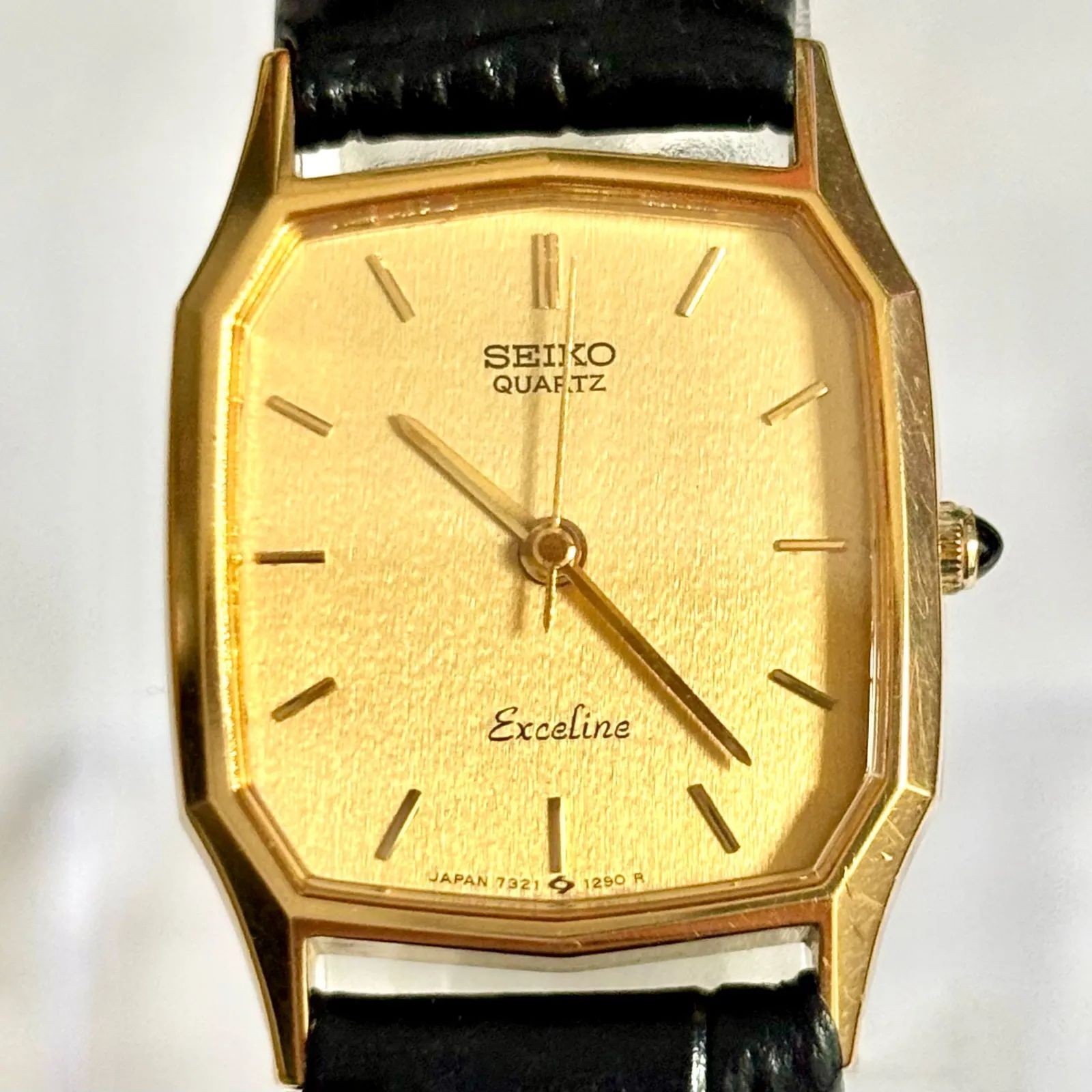 Good condition New battery SEIKO Exceline octagon ladies wristwatch gold 7321 57