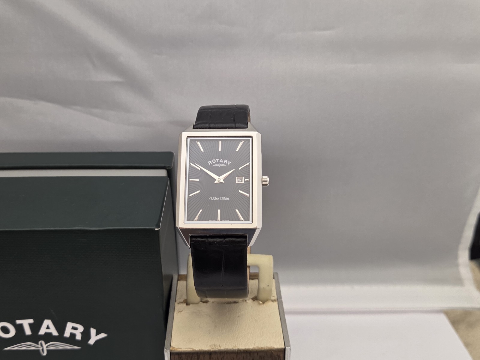 Rotary Ultra Slim Tank Case. Gents watch. Boxed. RRP £225. Black sunburst dial.