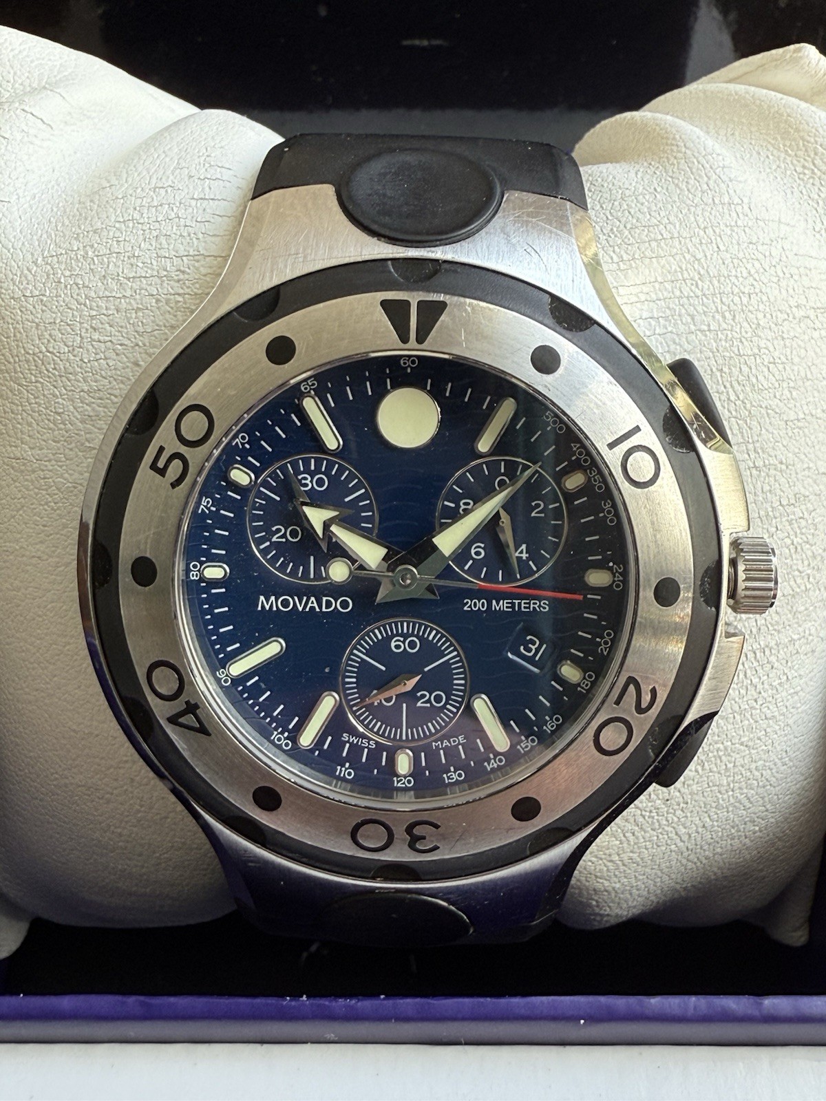 Movado 800 Series Chronograph Men’s Watch 85.C5.1896.1 With Box